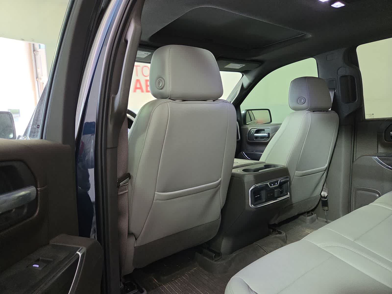 Thumbnail: 2021 Chevrolet Silverado 1500 - 12