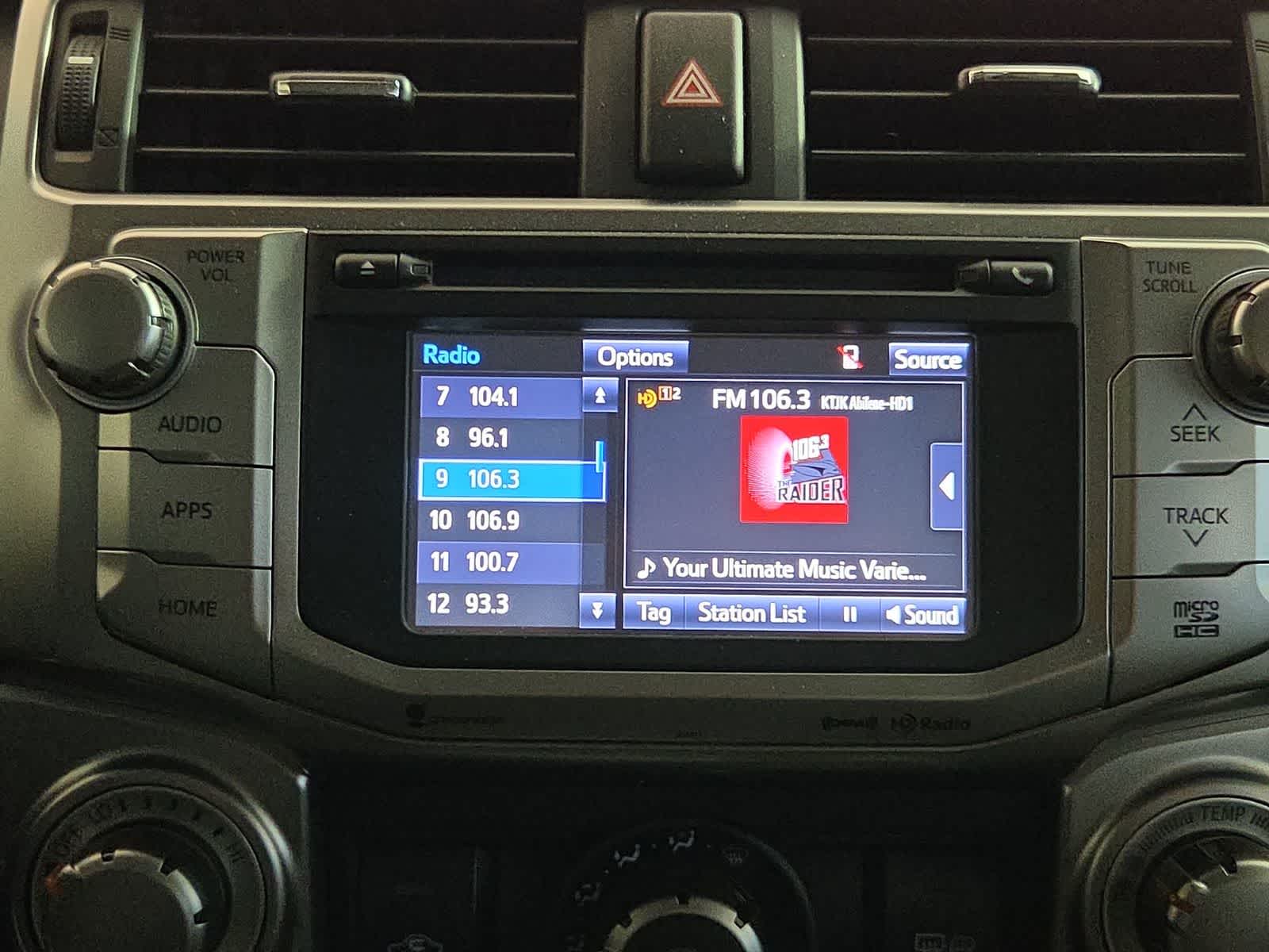 Thumbnail: 2019 Toyota 4Runner - 20