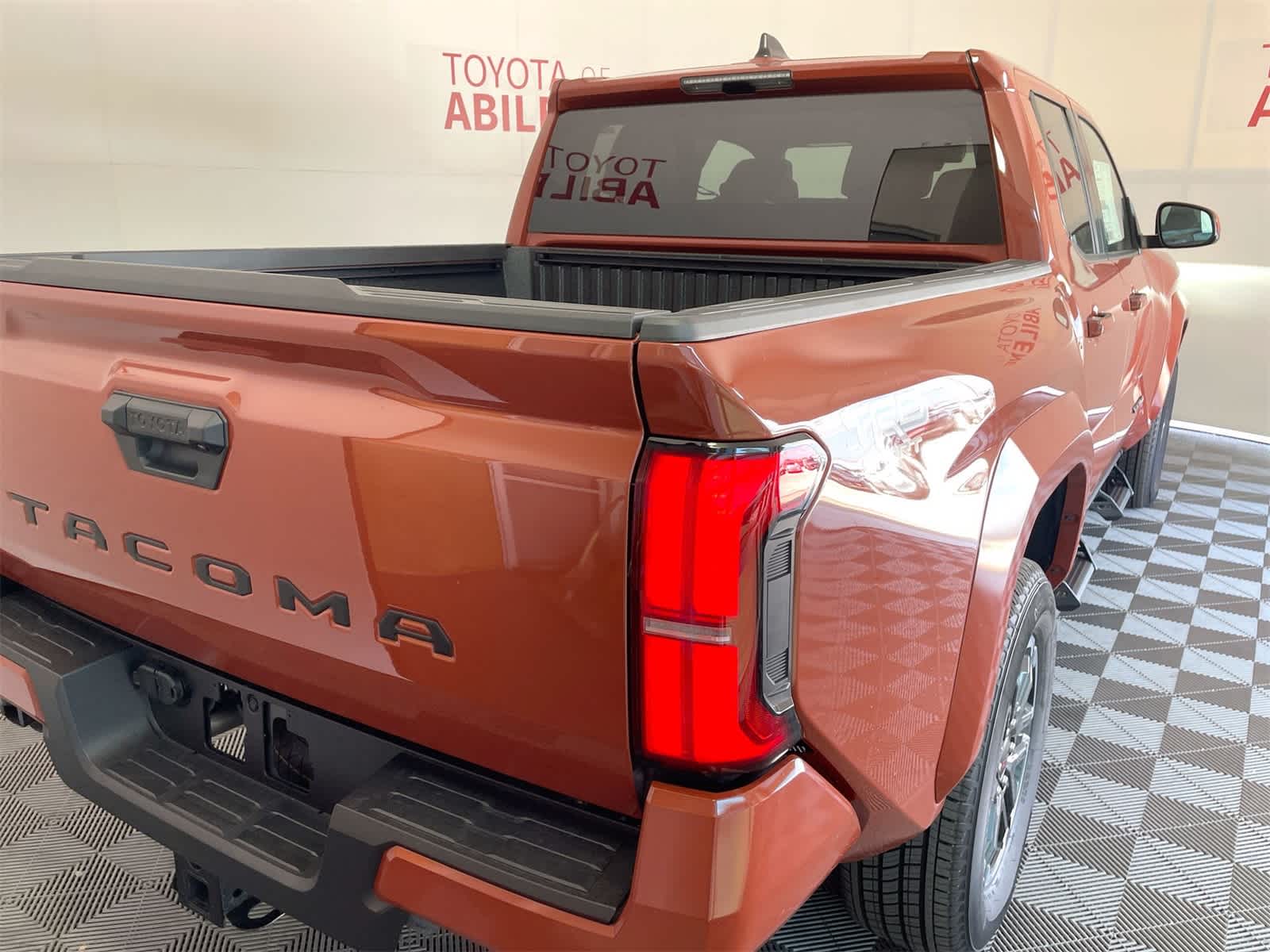 Thumbnail: 2025 Toyota Tacoma - 6
