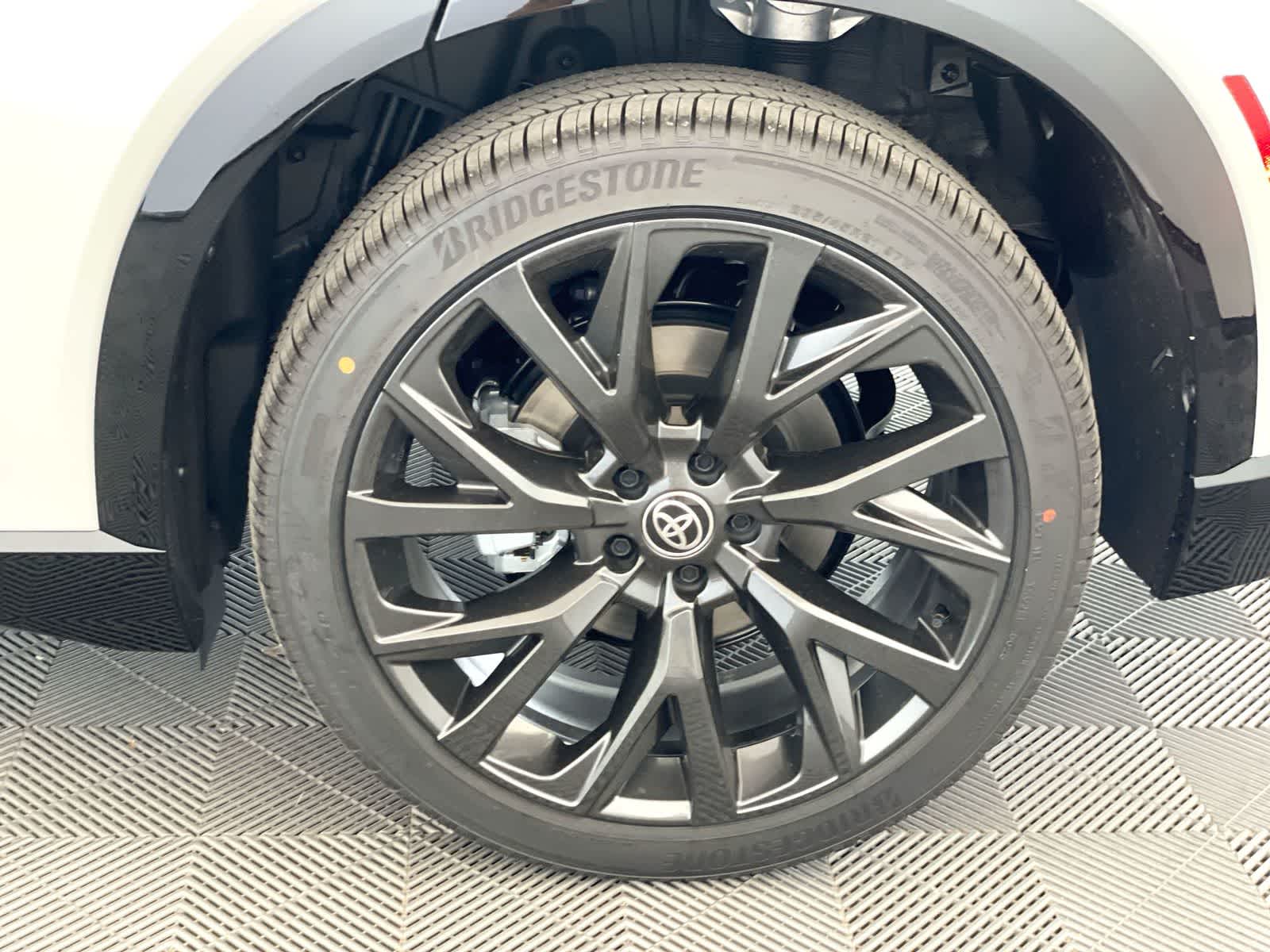 Thumbnail: 2026 Toyota Crown Signia - 26