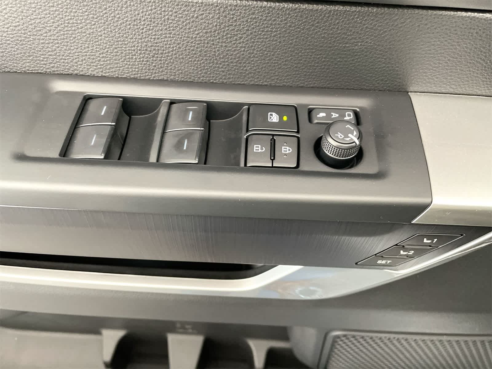 2025 Toyota Tundra Platinum 12