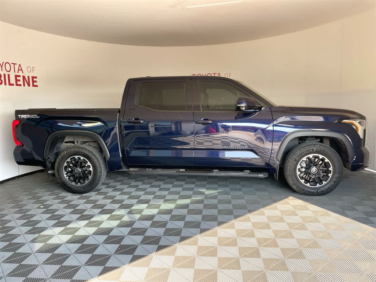 Thumbnail: 2023 Toyota Tundra - 8