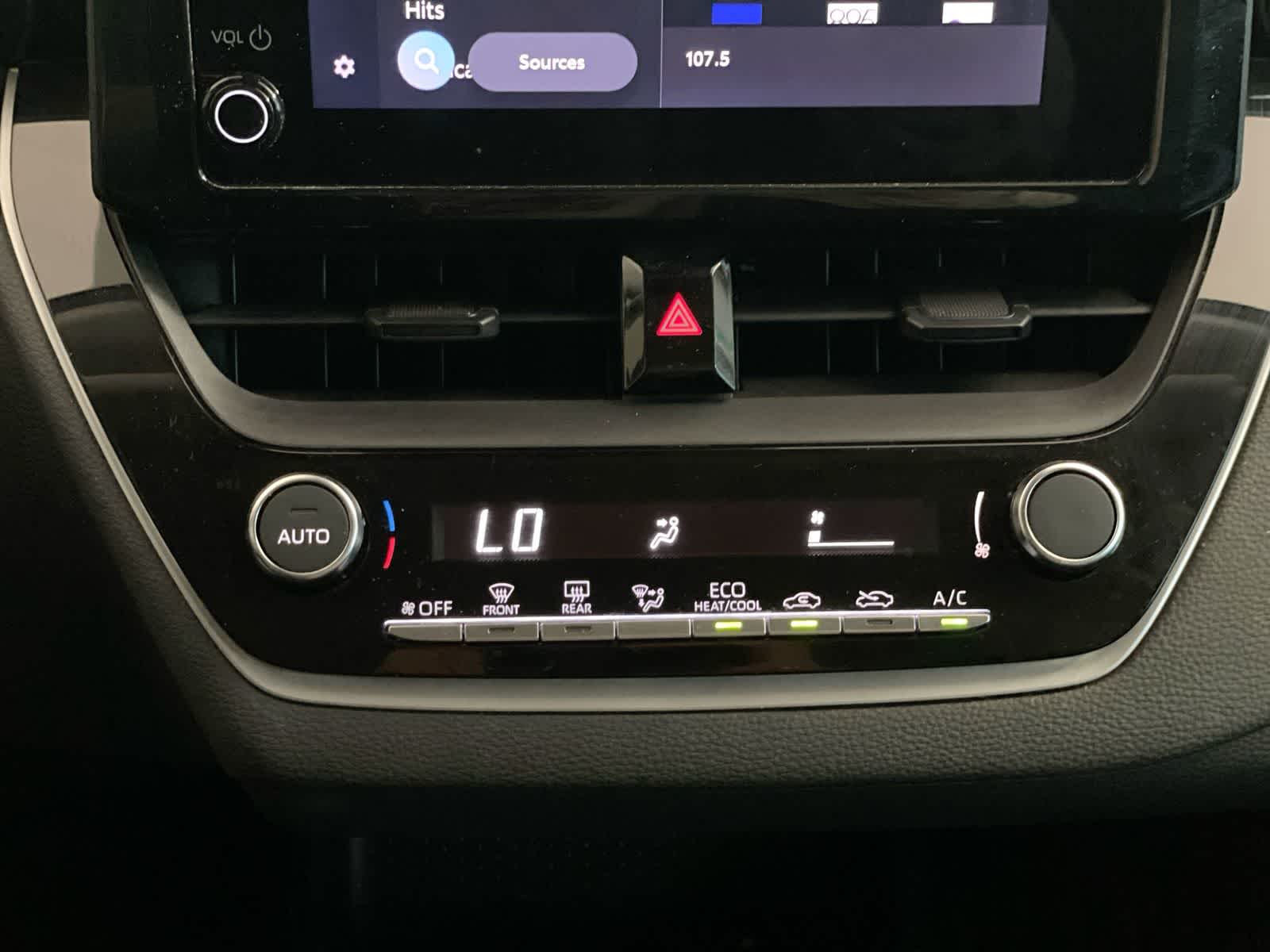 Thumbnail: 2023 Toyota Corolla - 21