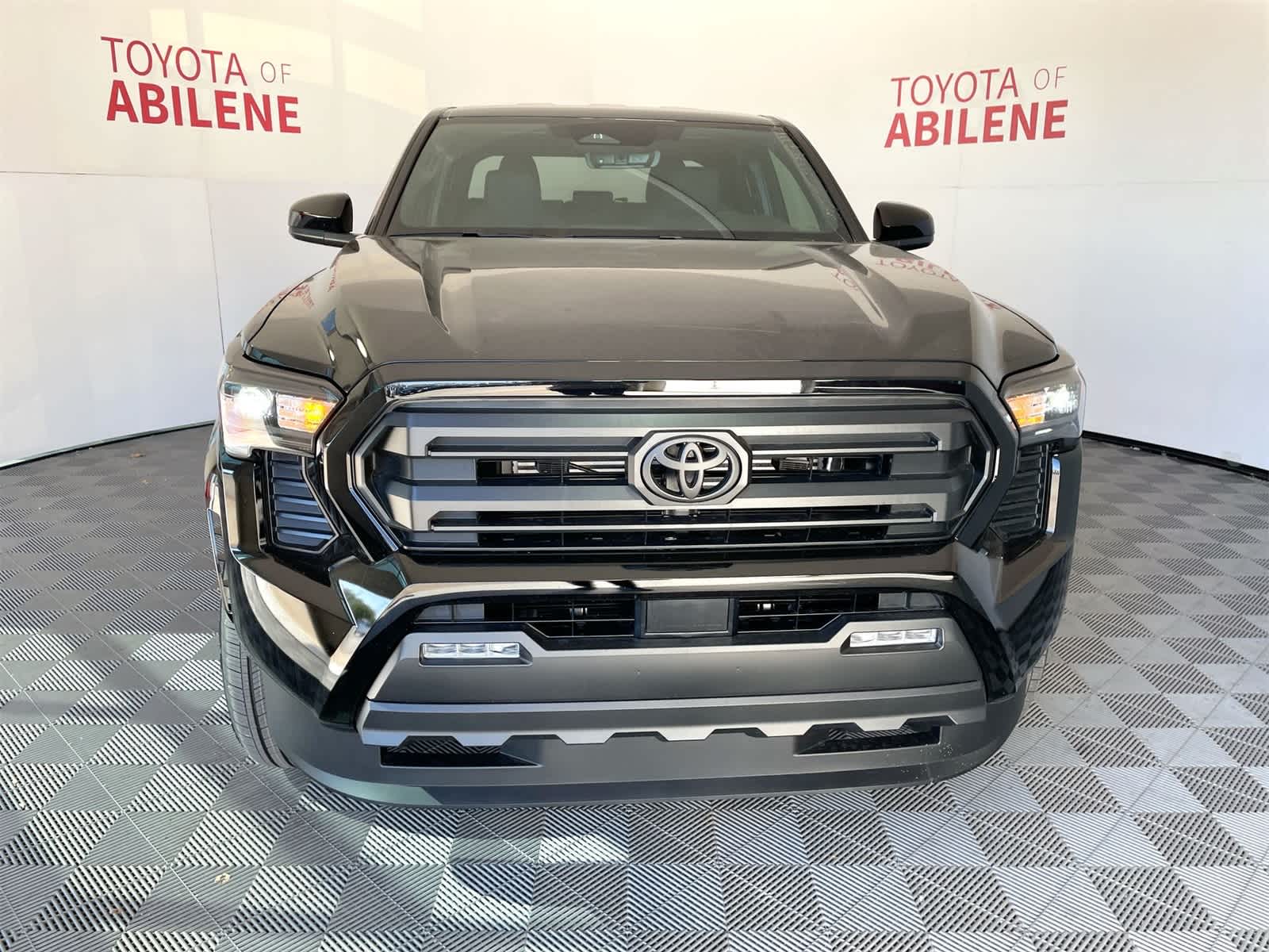 Thumbnail: 2025 Toyota Tacoma - 9