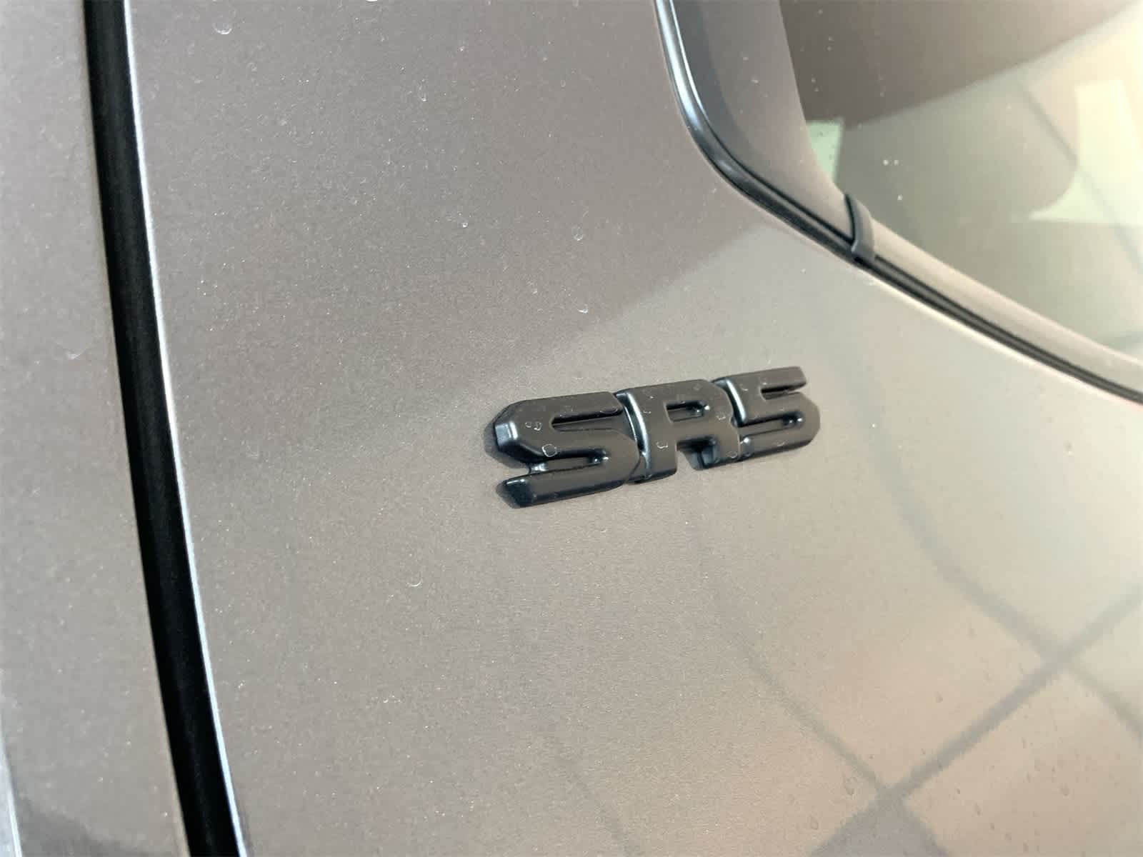 Thumbnail: 2025 Toyota Tundra - 6