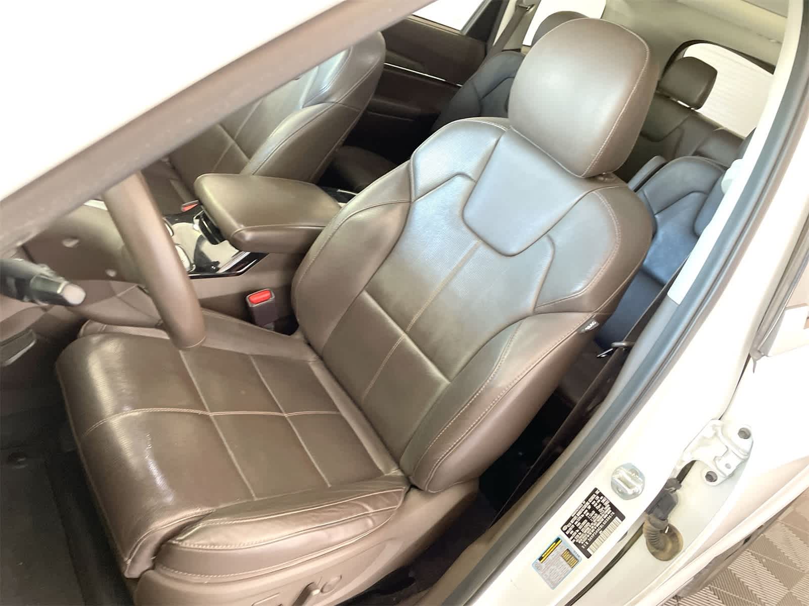 Thumbnail: 2020 Kia Telluride - 9