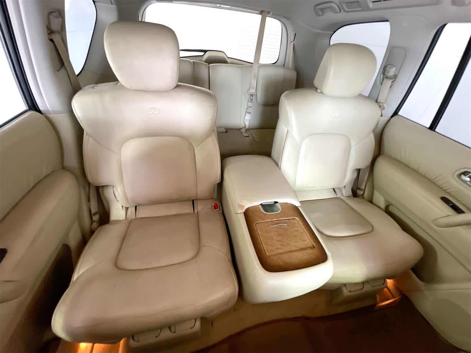 Thumbnail: 2014 INFINITI QX80 - 14