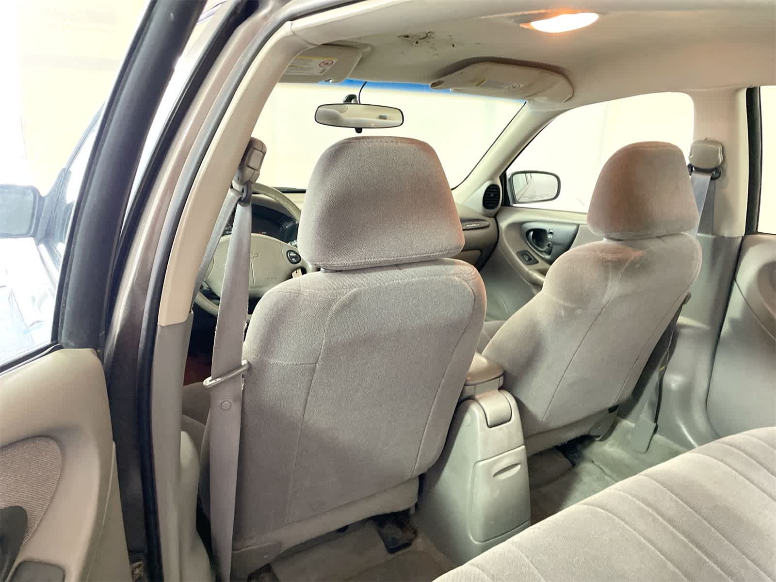 Thumbnail: 2001 Chevrolet Malibu - 10