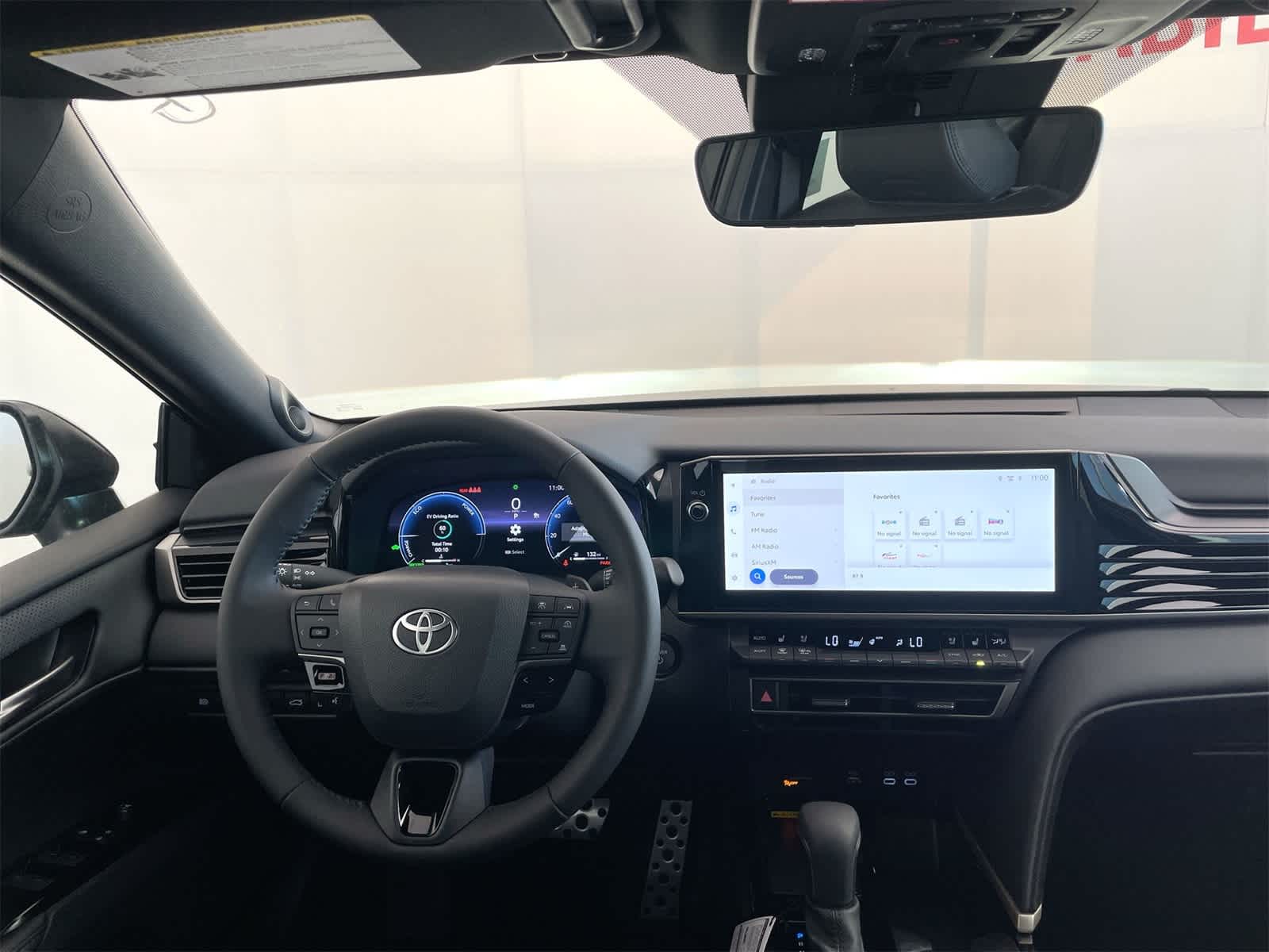 2025 Toyota Camry XSE 16