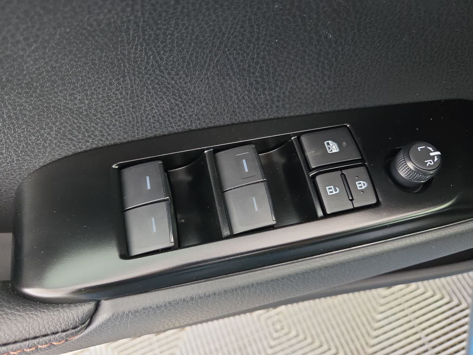 Thumbnail: 2026 Toyota Camry - 12