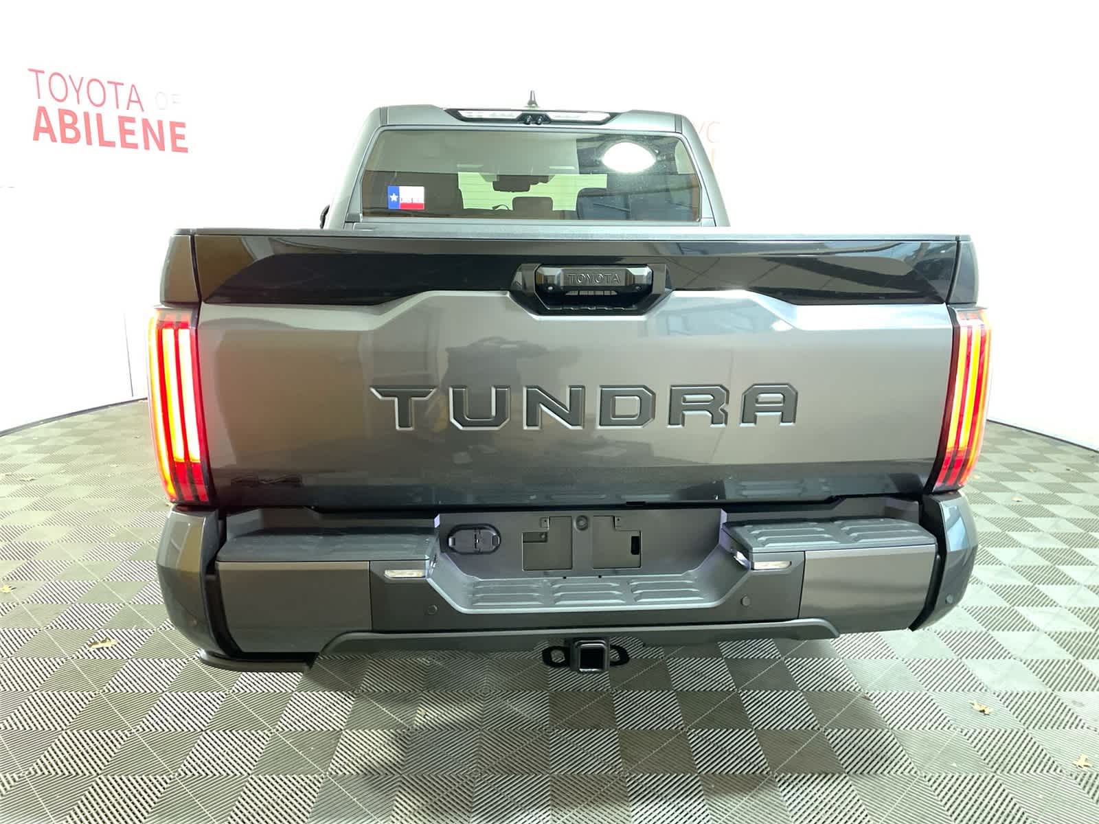 Thumbnail: 2026 Toyota Tundra - 3