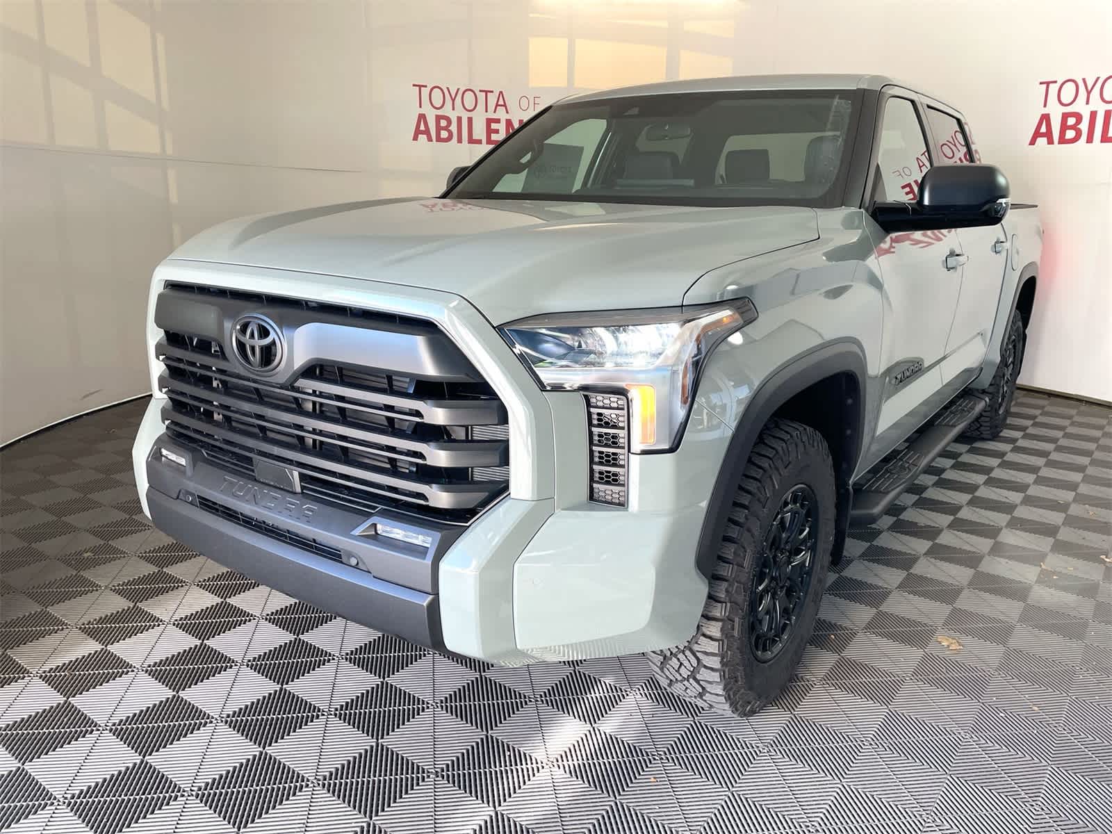Thumbnail: 2026 Toyota Tundra - 1