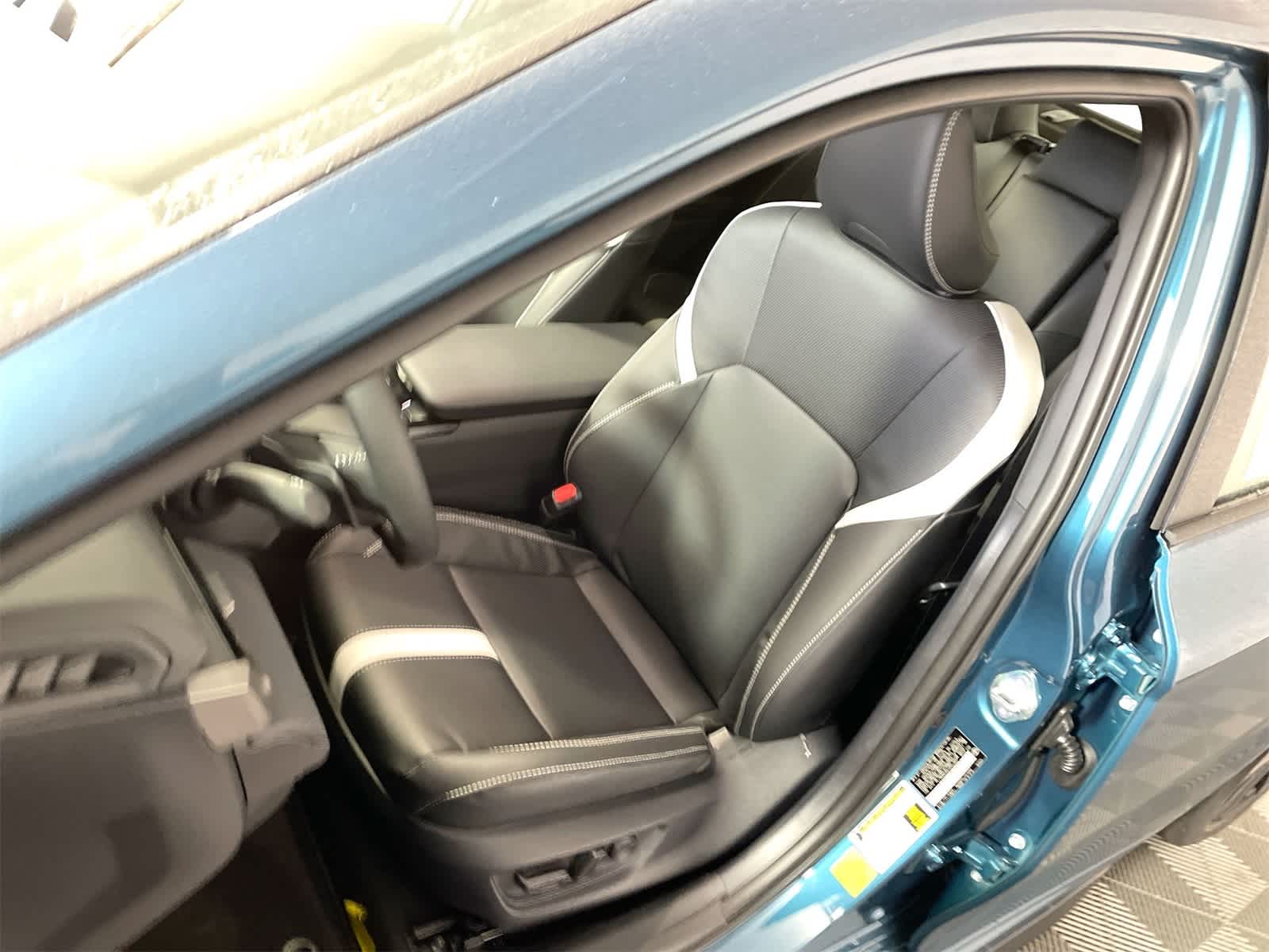 Thumbnail: 2026 Toyota Camry - 9