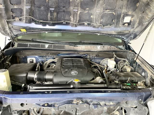 2012 Toyota Tundra Limited 27