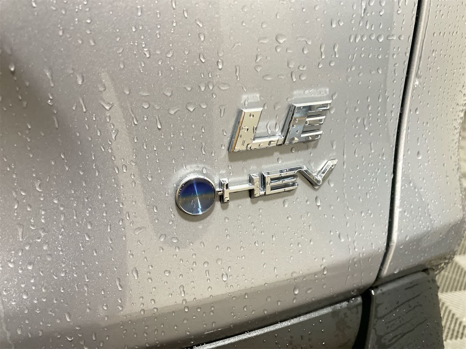 Thumbnail: 2025 Toyota RAV4 - 6