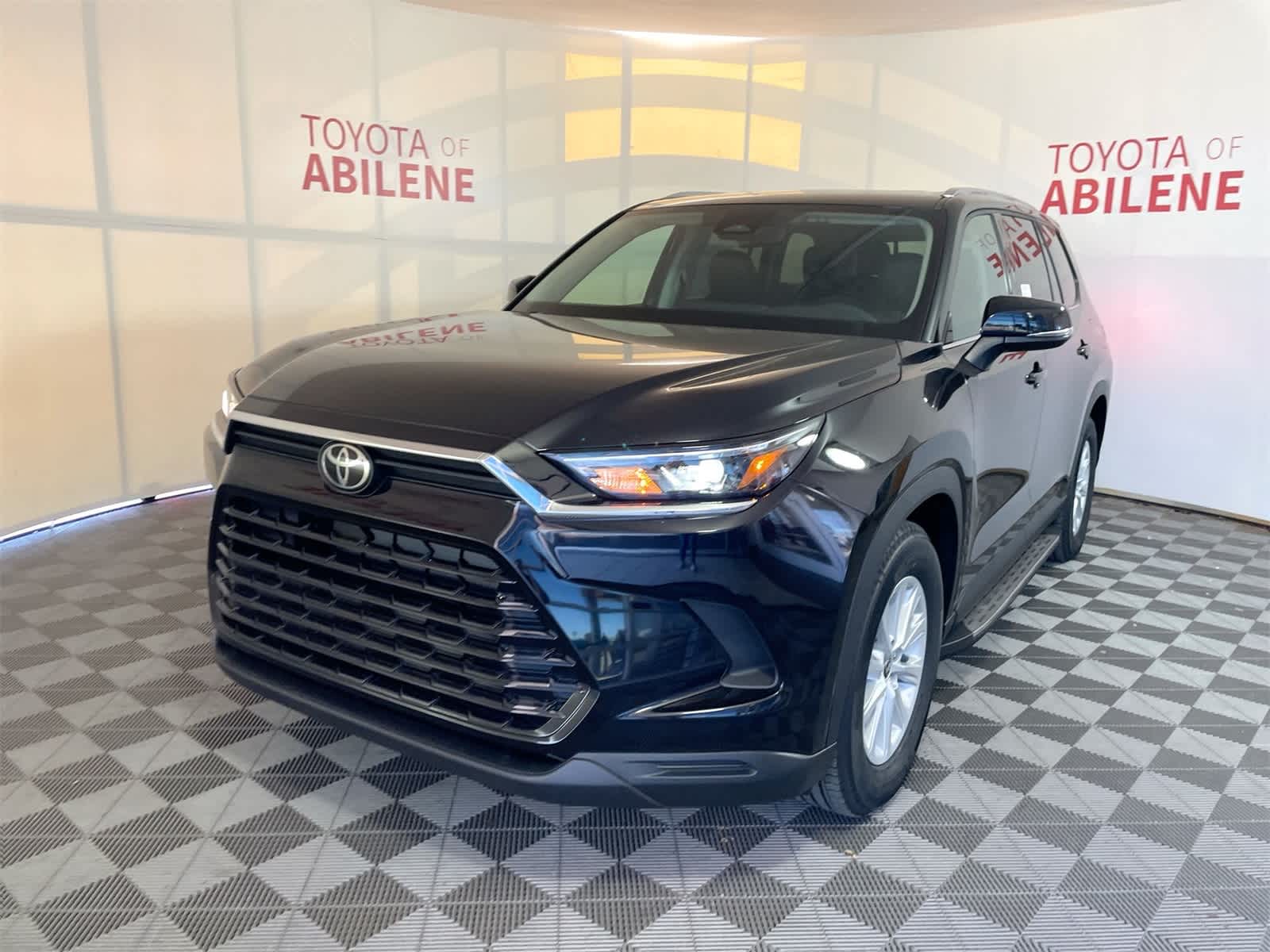 Thumbnail: 2026 Toyota Grand Highlander - 1