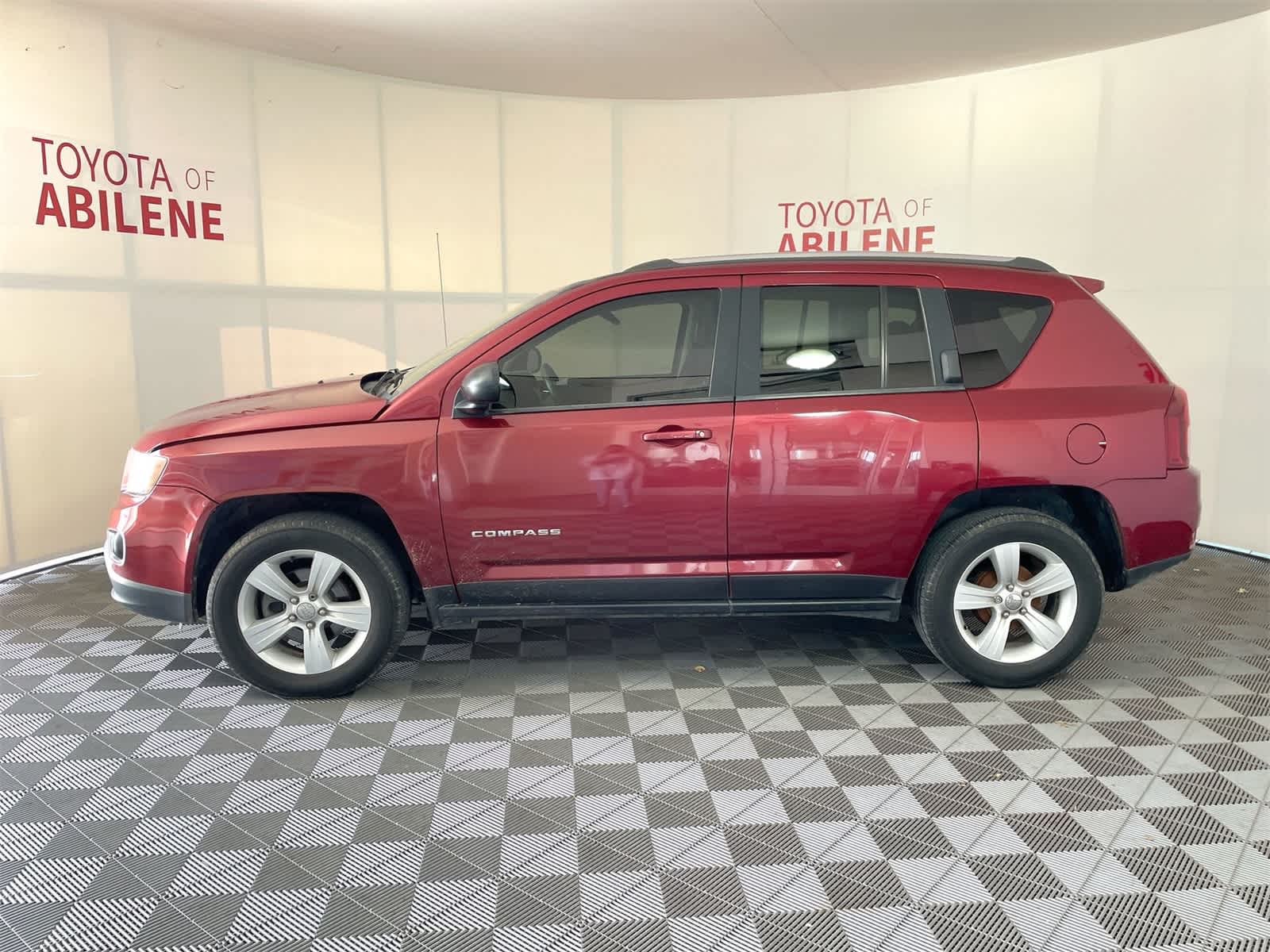 2015 Jeep Compass Sport 2