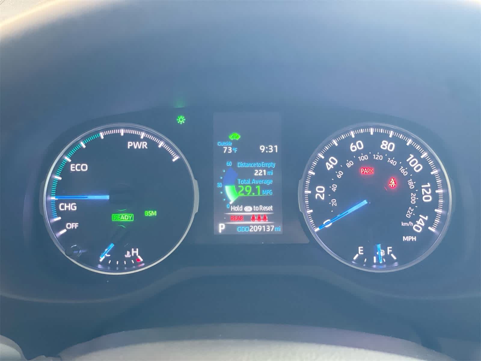 Thumbnail: 2022 Toyota RAV4 - 18