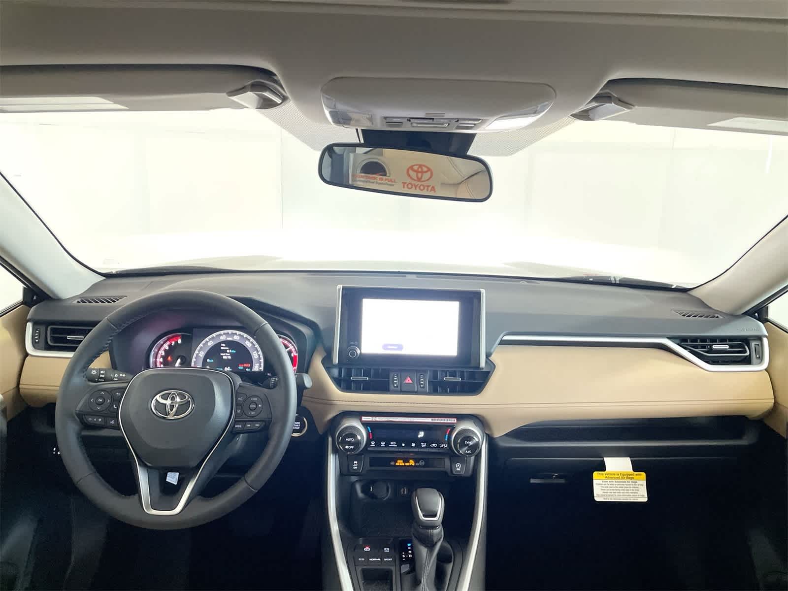 Thumbnail: 2025 Toyota RAV4 - 16