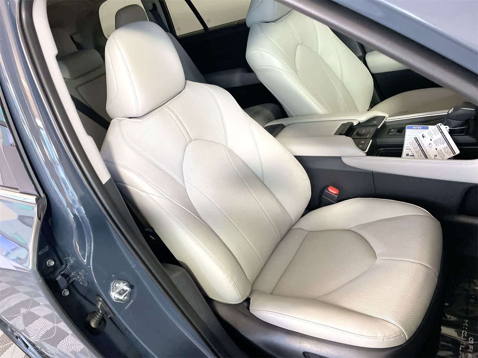 Thumbnail: 2026 Toyota Grand Highlander - 14