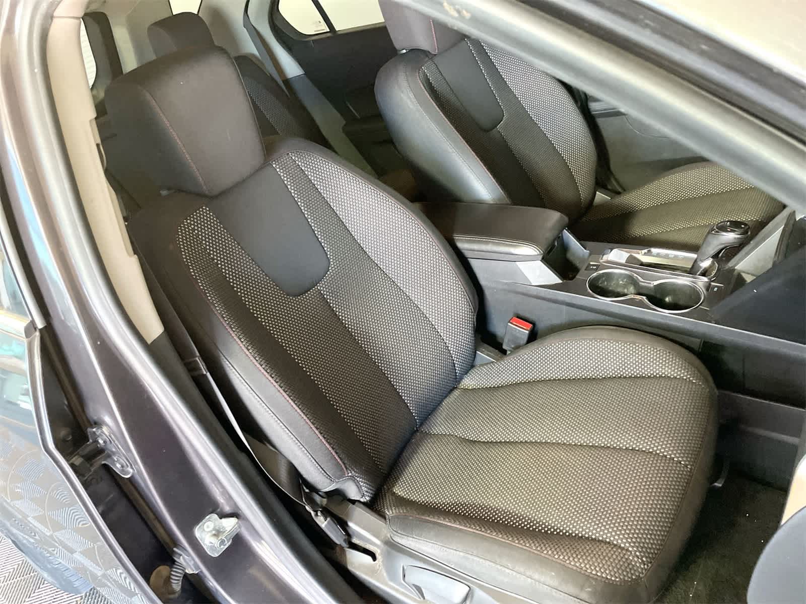 Thumbnail: 2016 Chevrolet Equinox - 14