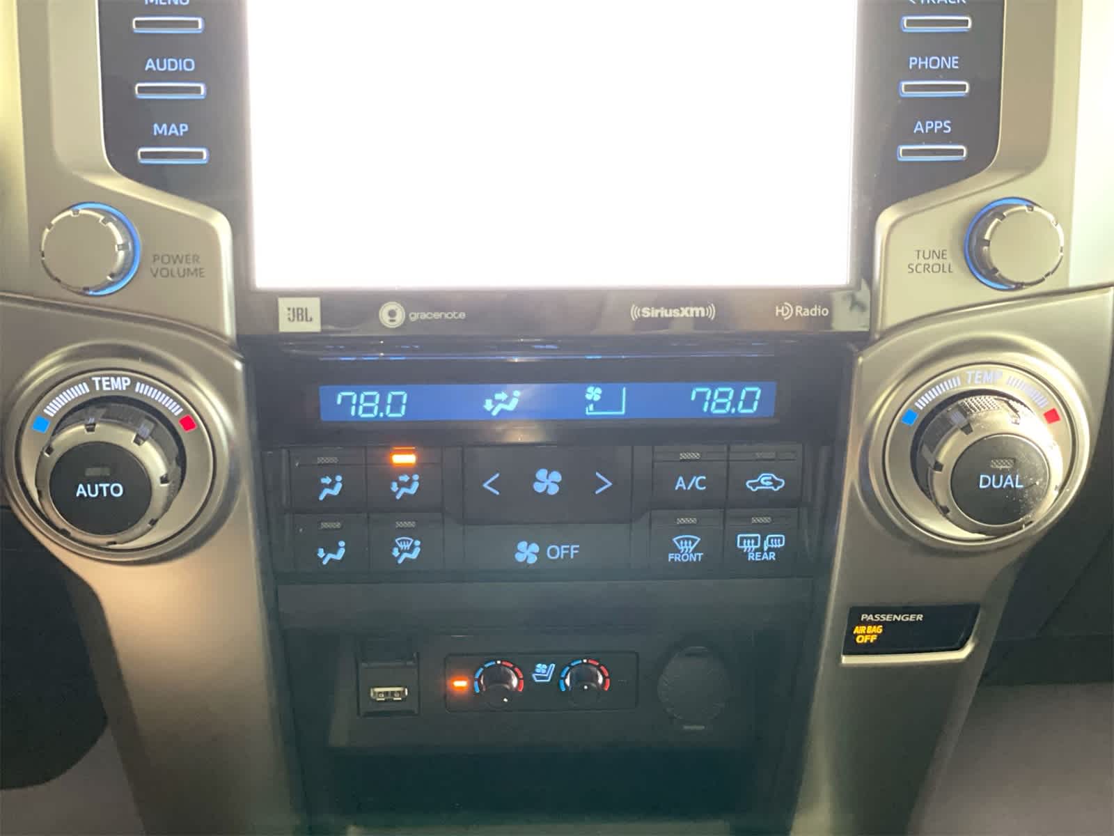 Thumbnail: 2023 Toyota 4Runner - 21