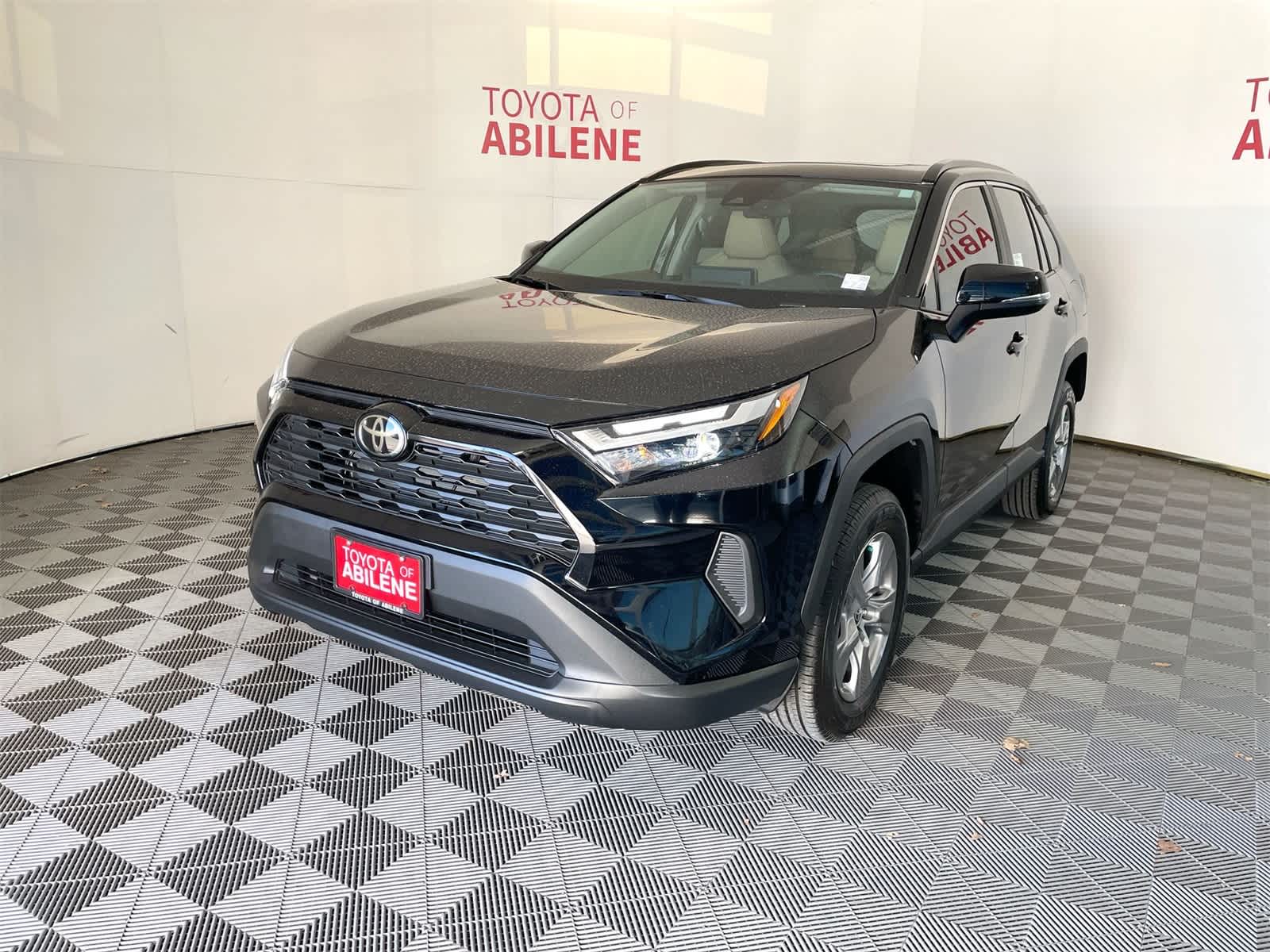 Thumbnail: 2025 Toyota RAV4 - 1