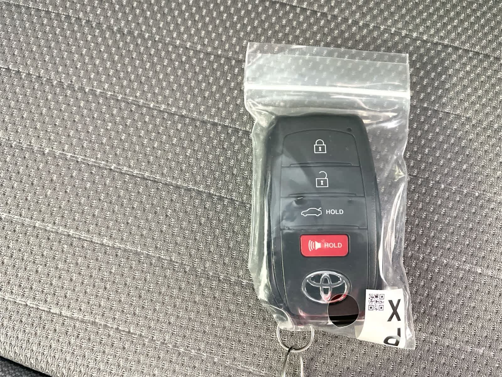 Thumbnail: 2025 Toyota Corolla - 26
