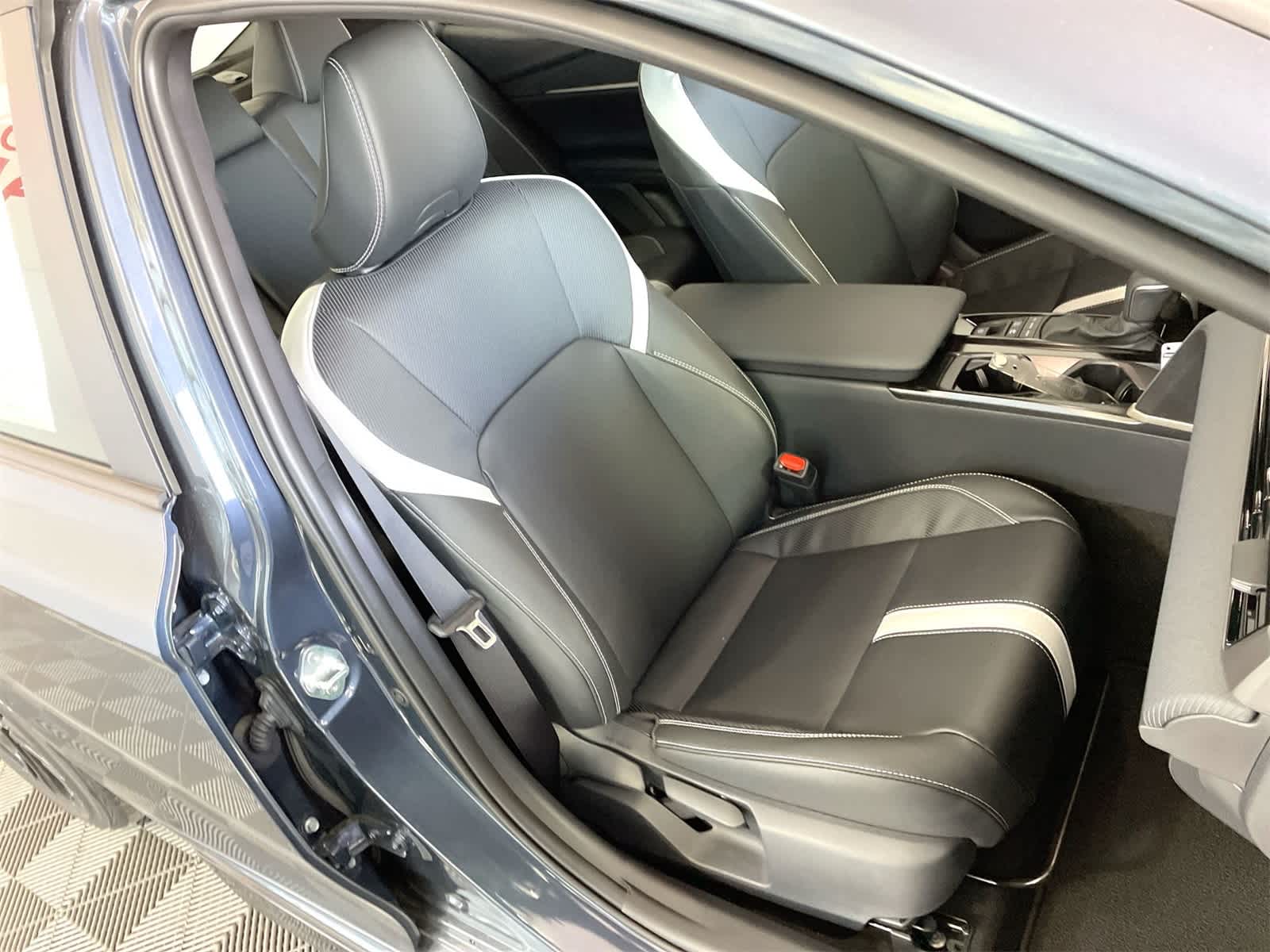 Thumbnail: 2026 Toyota Camry - 13