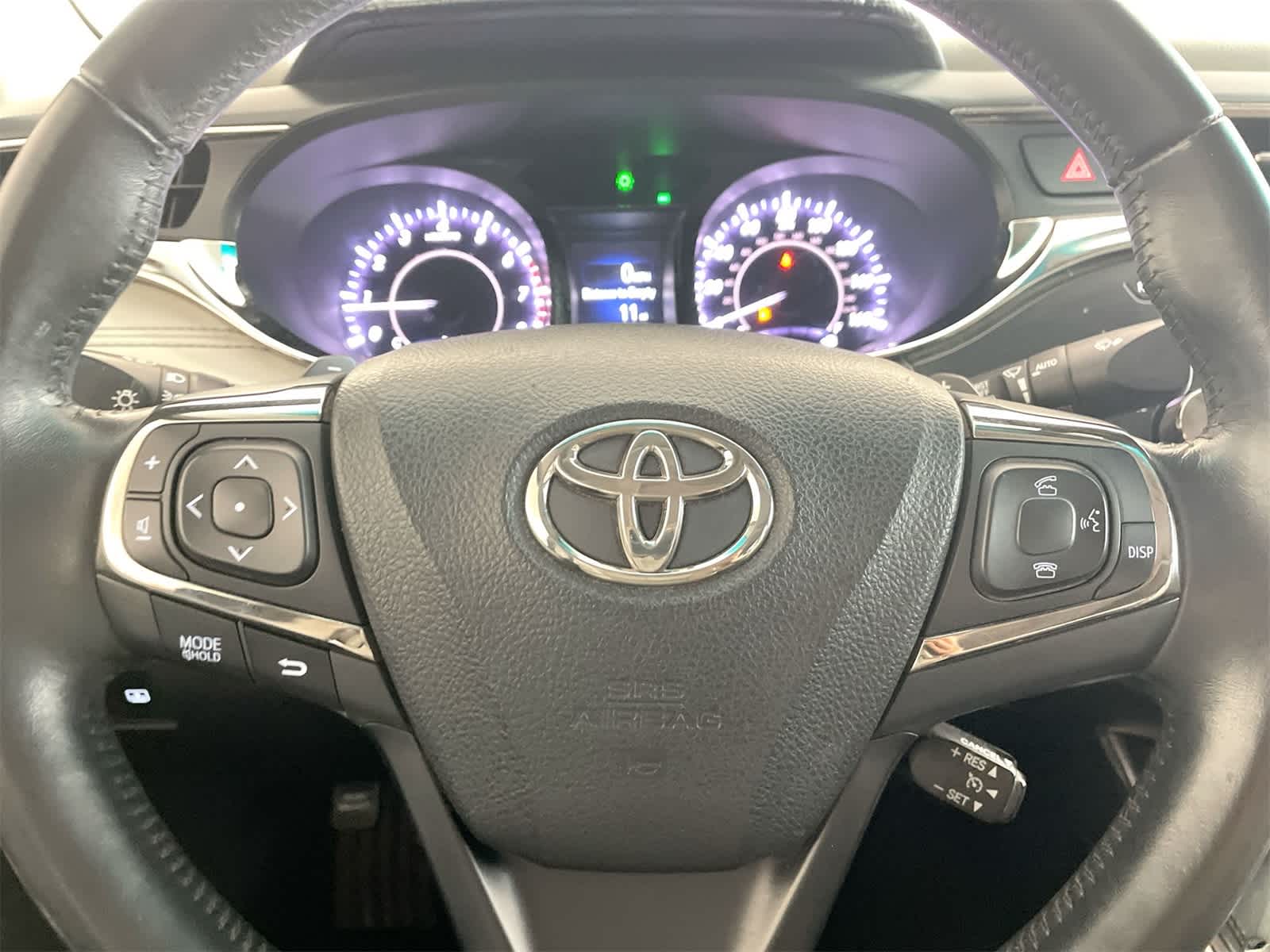 Thumbnail: 2013 Toyota Avalon - 18