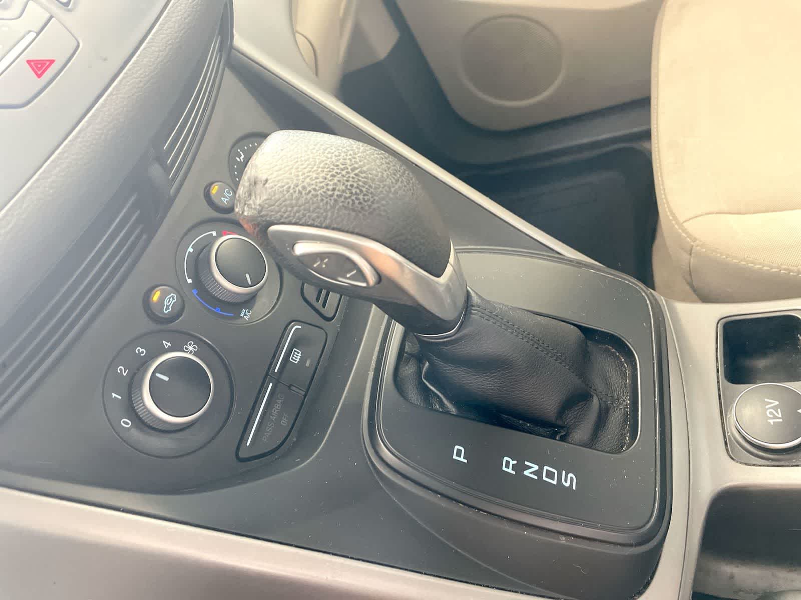 Thumbnail: 2014 Ford Escape - 22