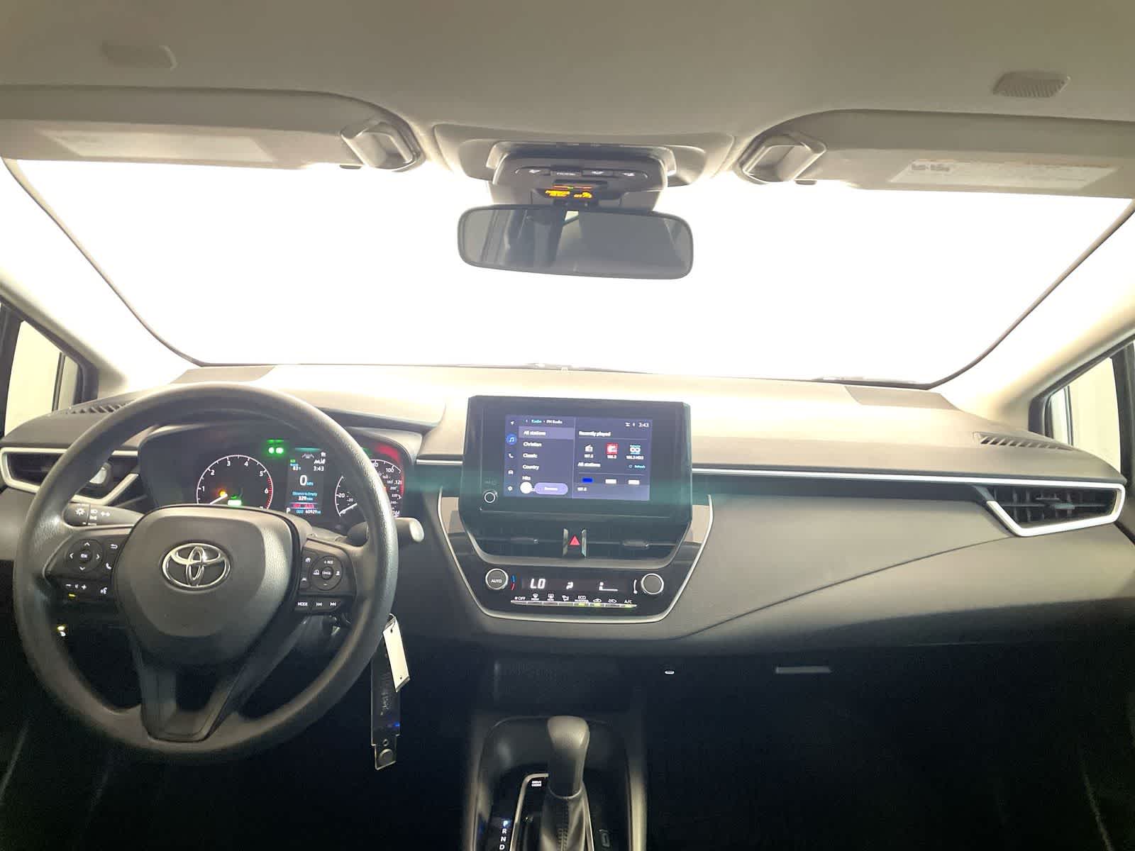 Thumbnail: 2023 Toyota Corolla - 16