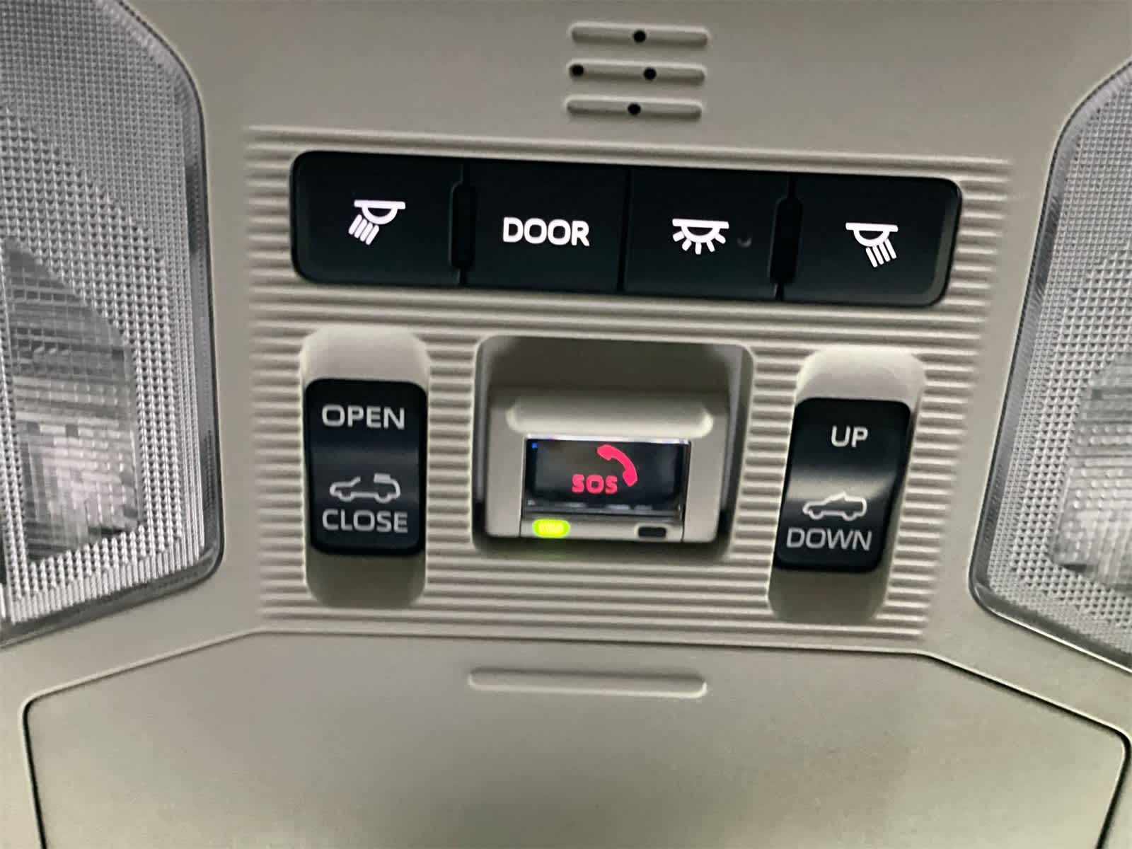 Thumbnail: 2025 Toyota RAV4 - 25