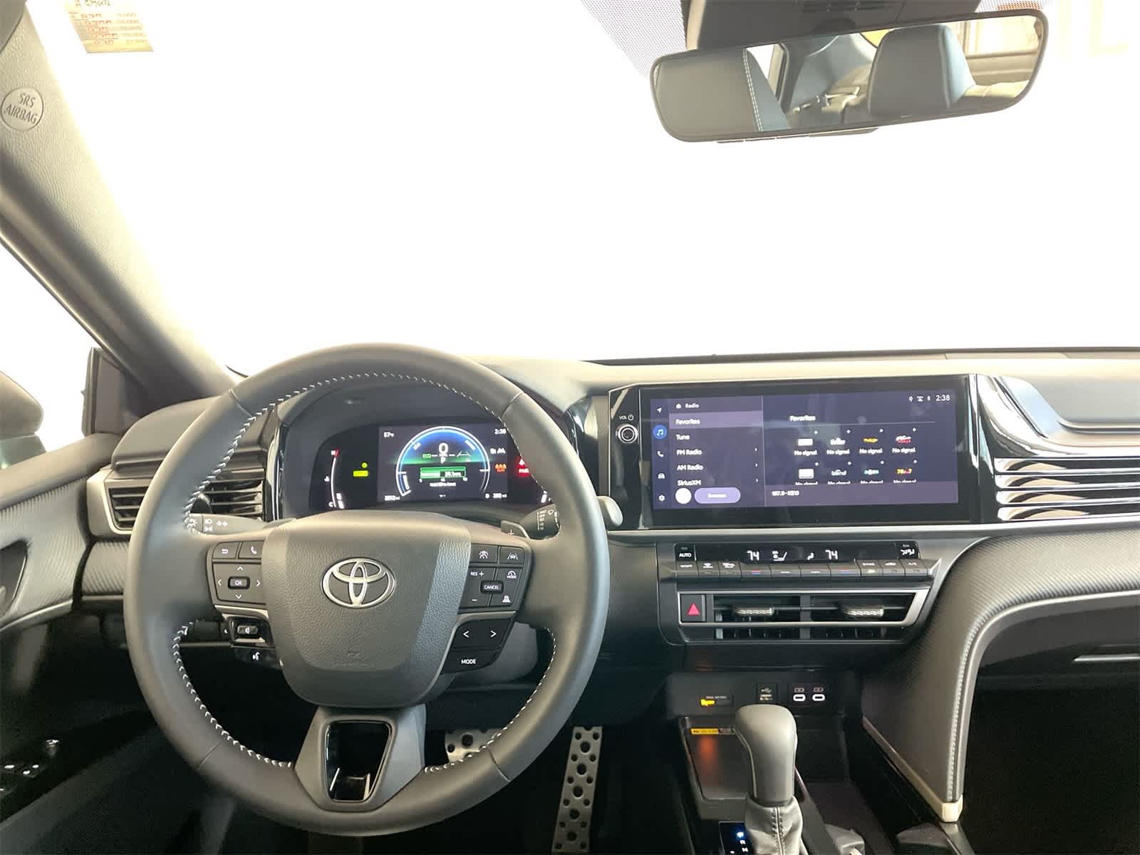 Thumbnail: 2025 Toyota Camry - 15