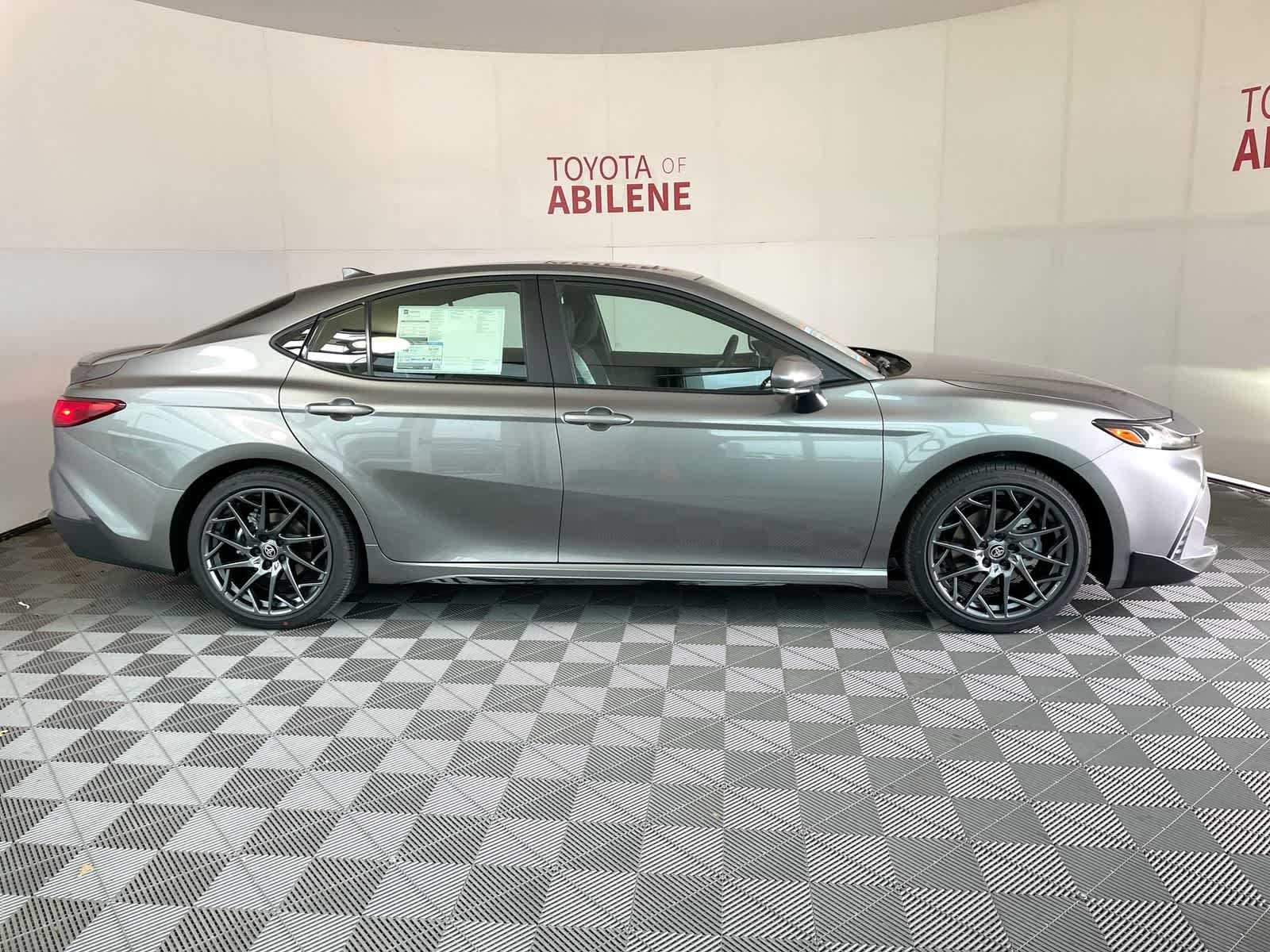 Thumbnail: 2026 Toyota Camry - 7