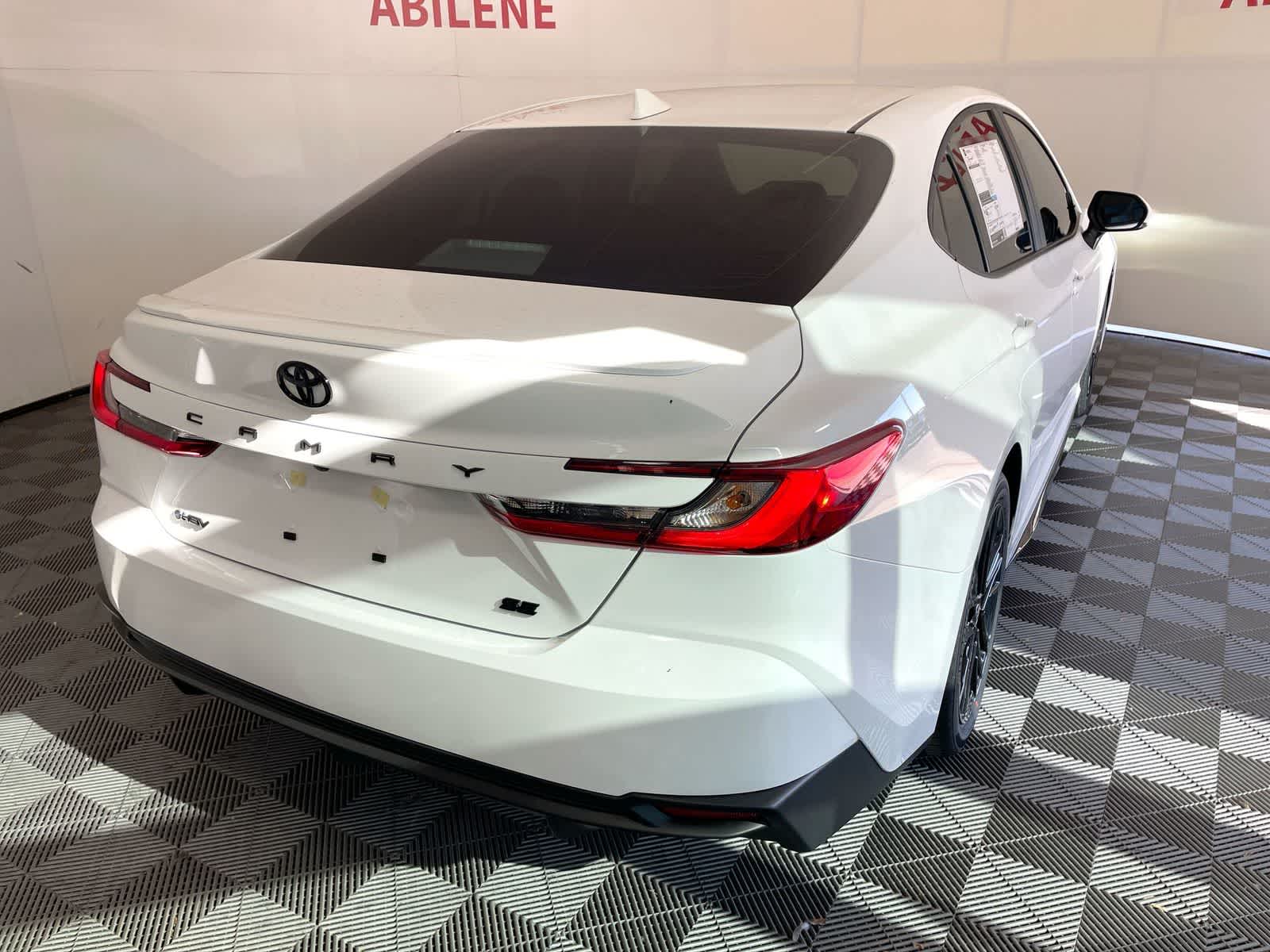 Thumbnail: 2026 Toyota Camry - 7