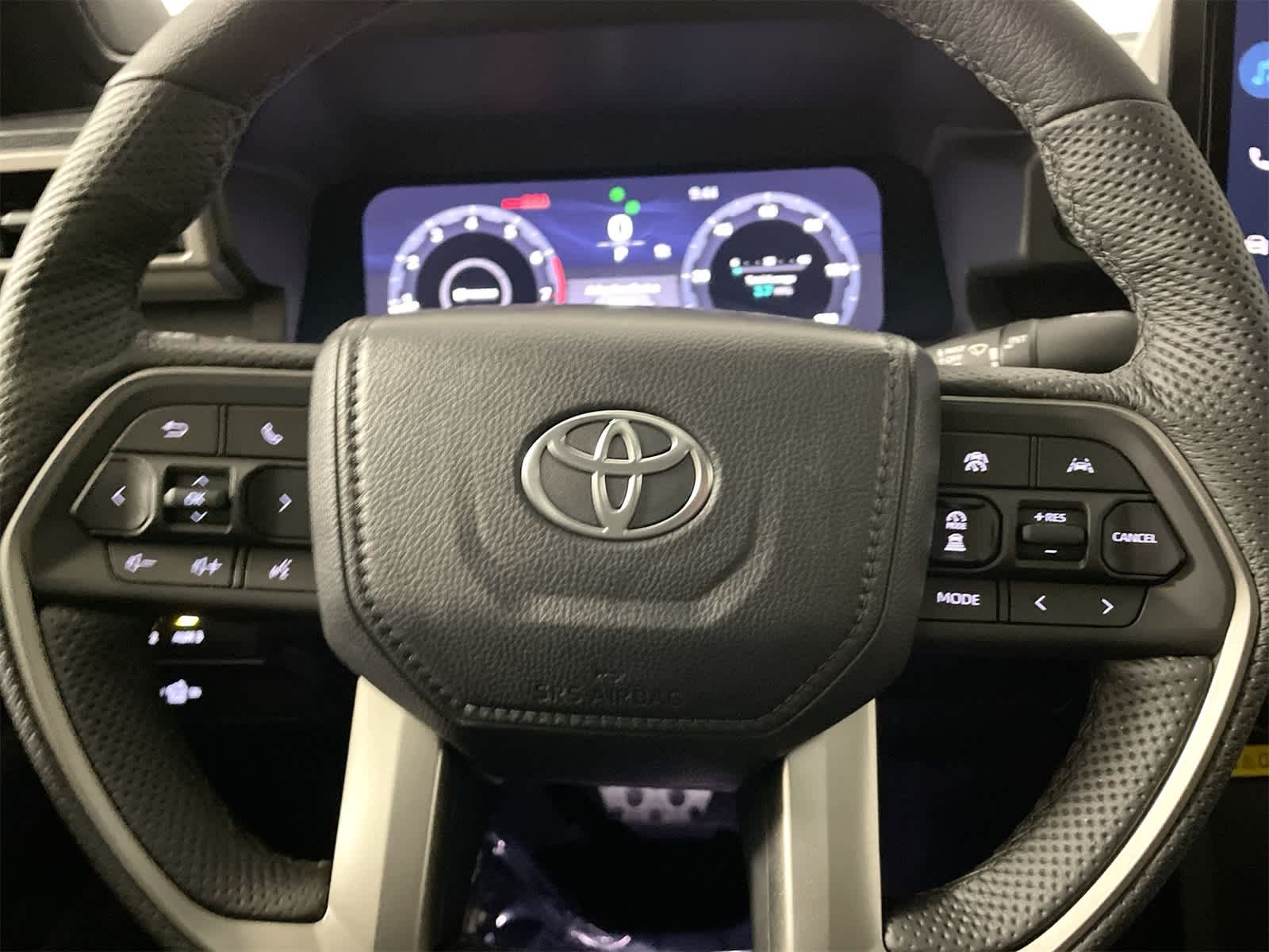 Thumbnail: 2025 Toyota Tacoma - 17