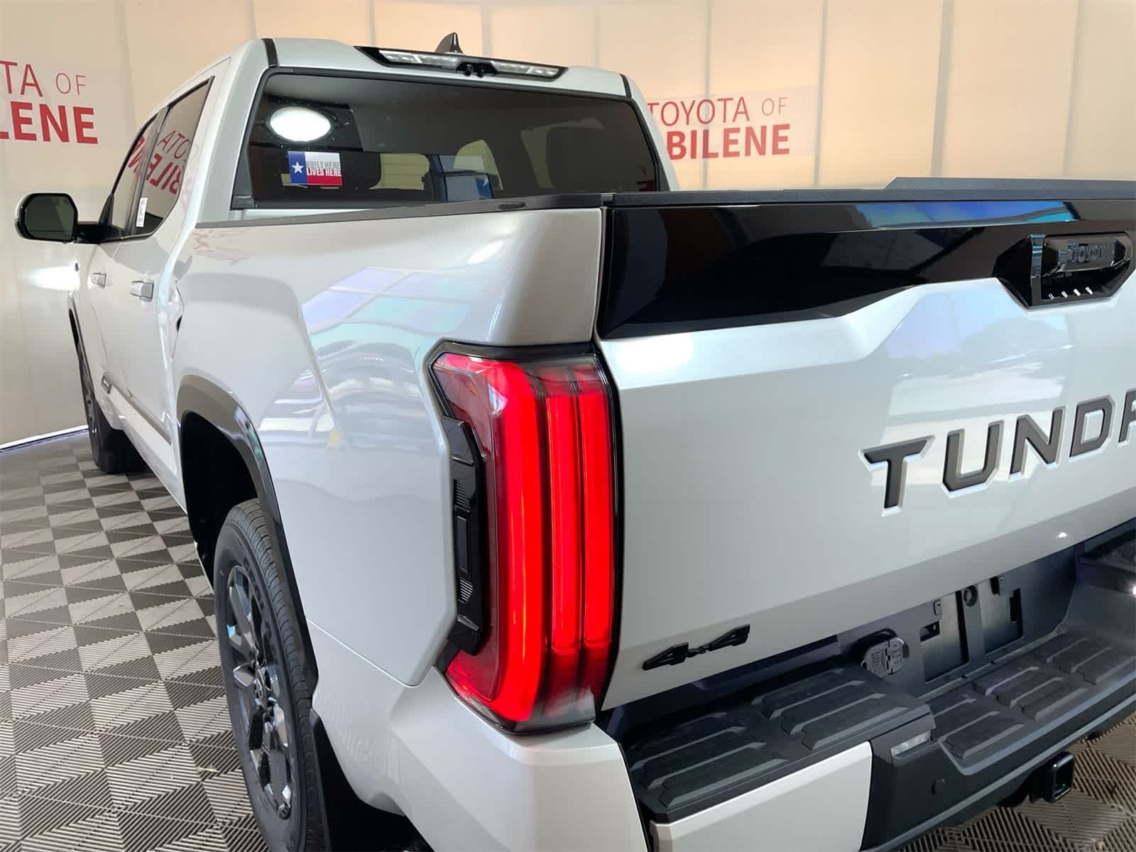 2025 Toyota Tundra Platinum 3