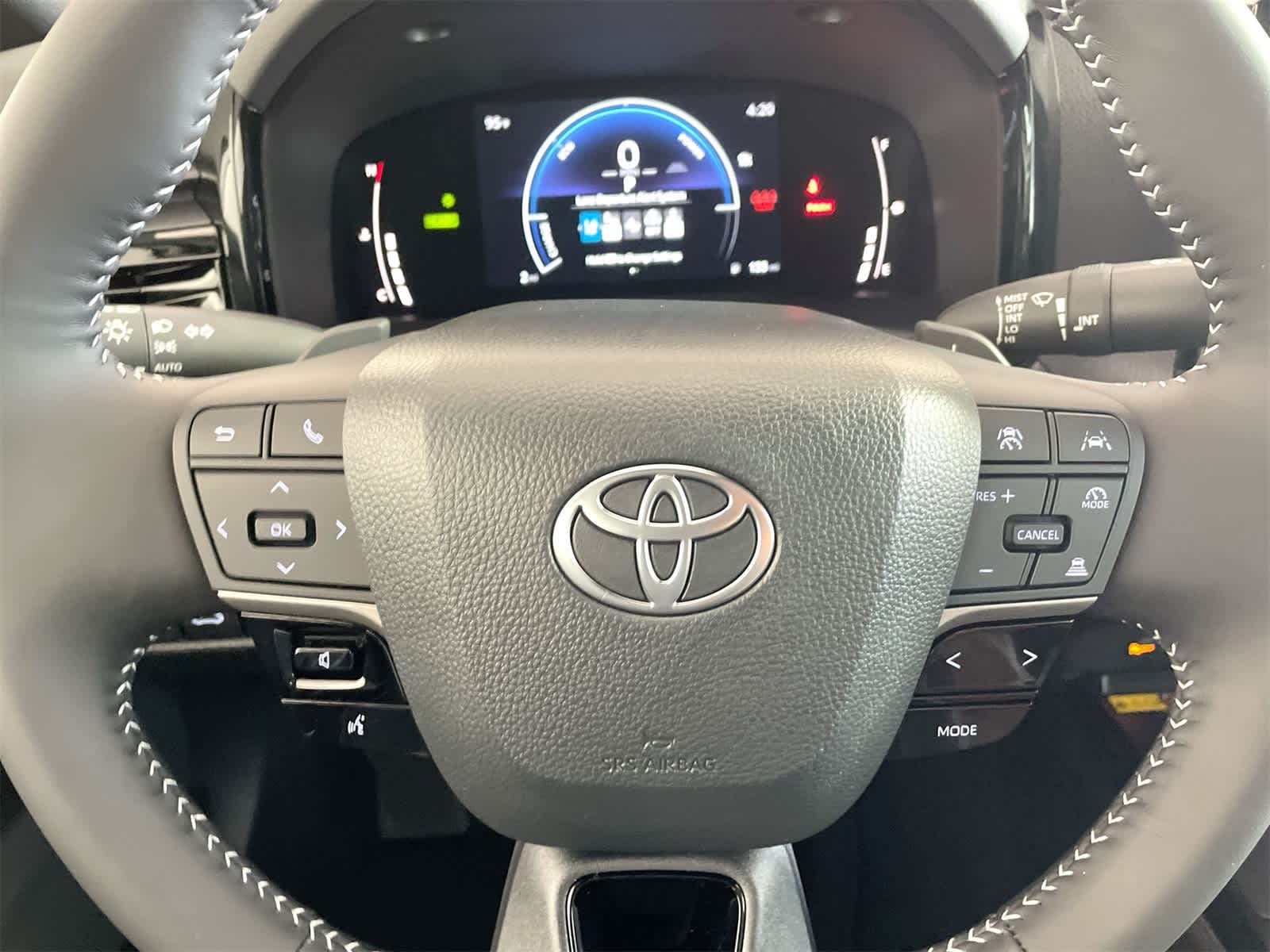 Thumbnail: 2025 Toyota Camry - 18