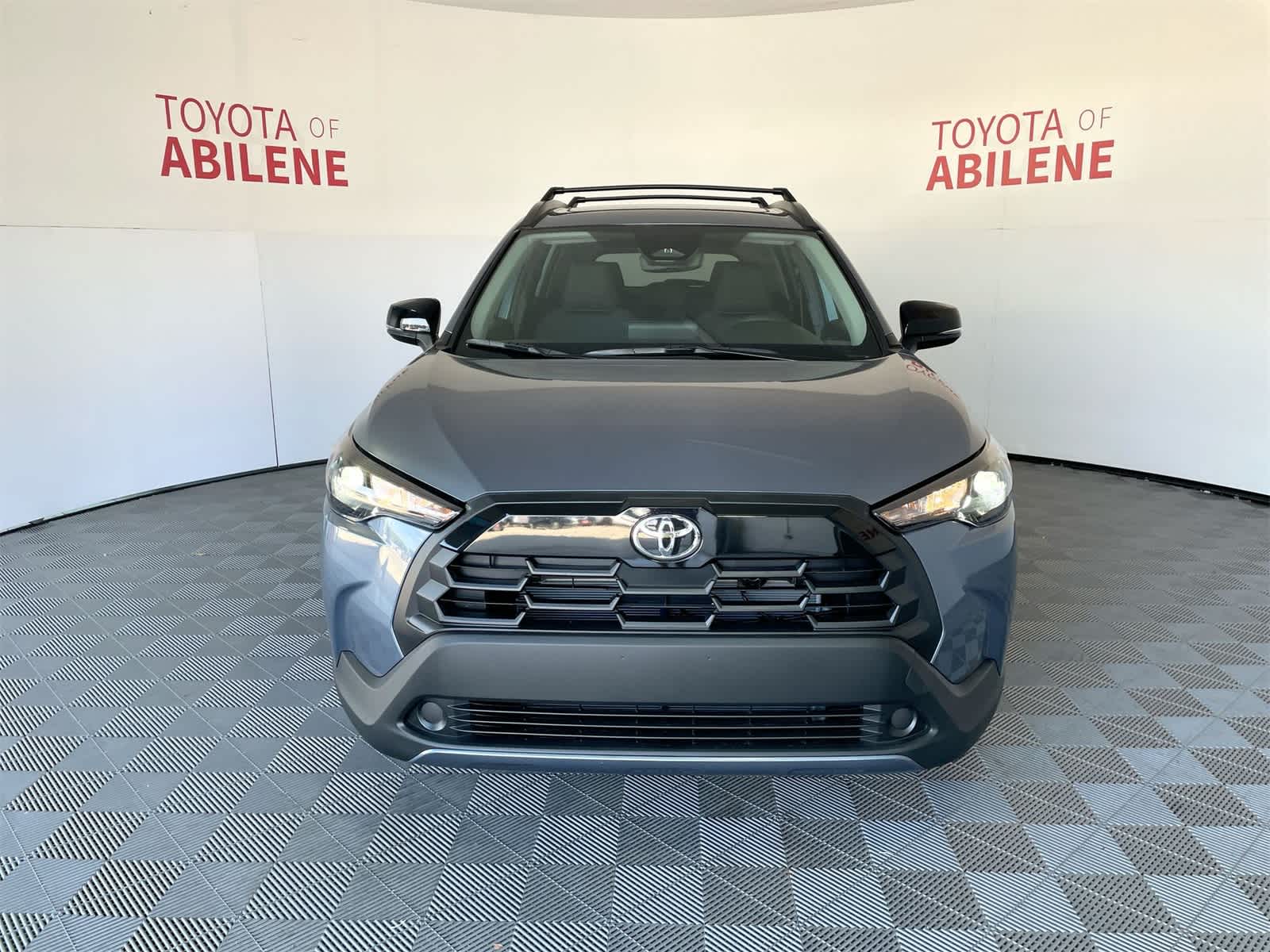 Thumbnail: 2026 Toyota Corolla Cross - 8