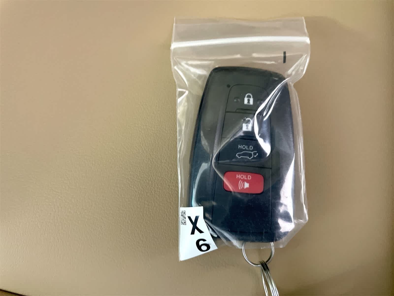 Thumbnail: 2025 Toyota RAV4 - 27