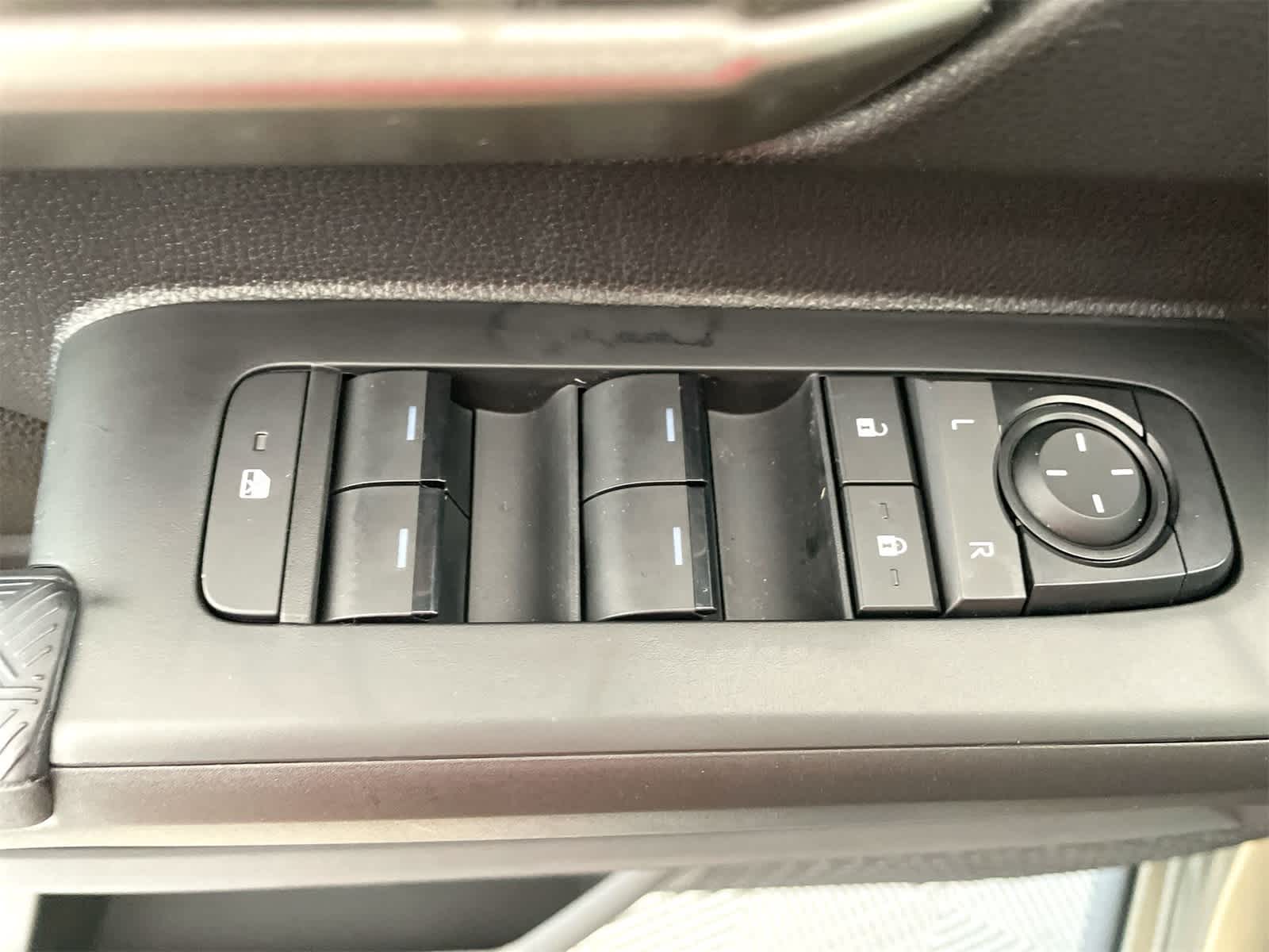 2025 Toyota Tacoma TRD Sport 10