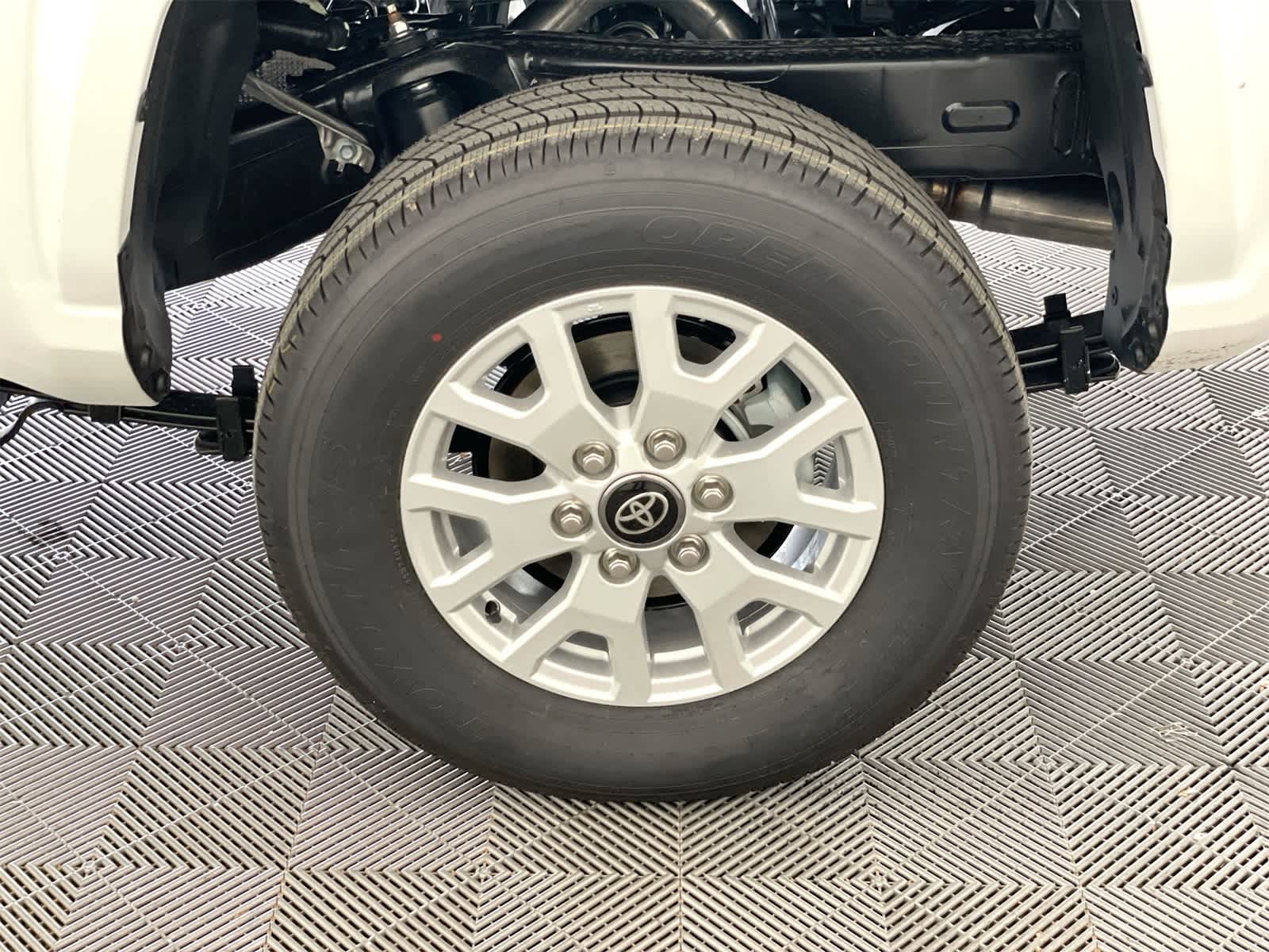 2025 Toyota Tacoma SR 23
