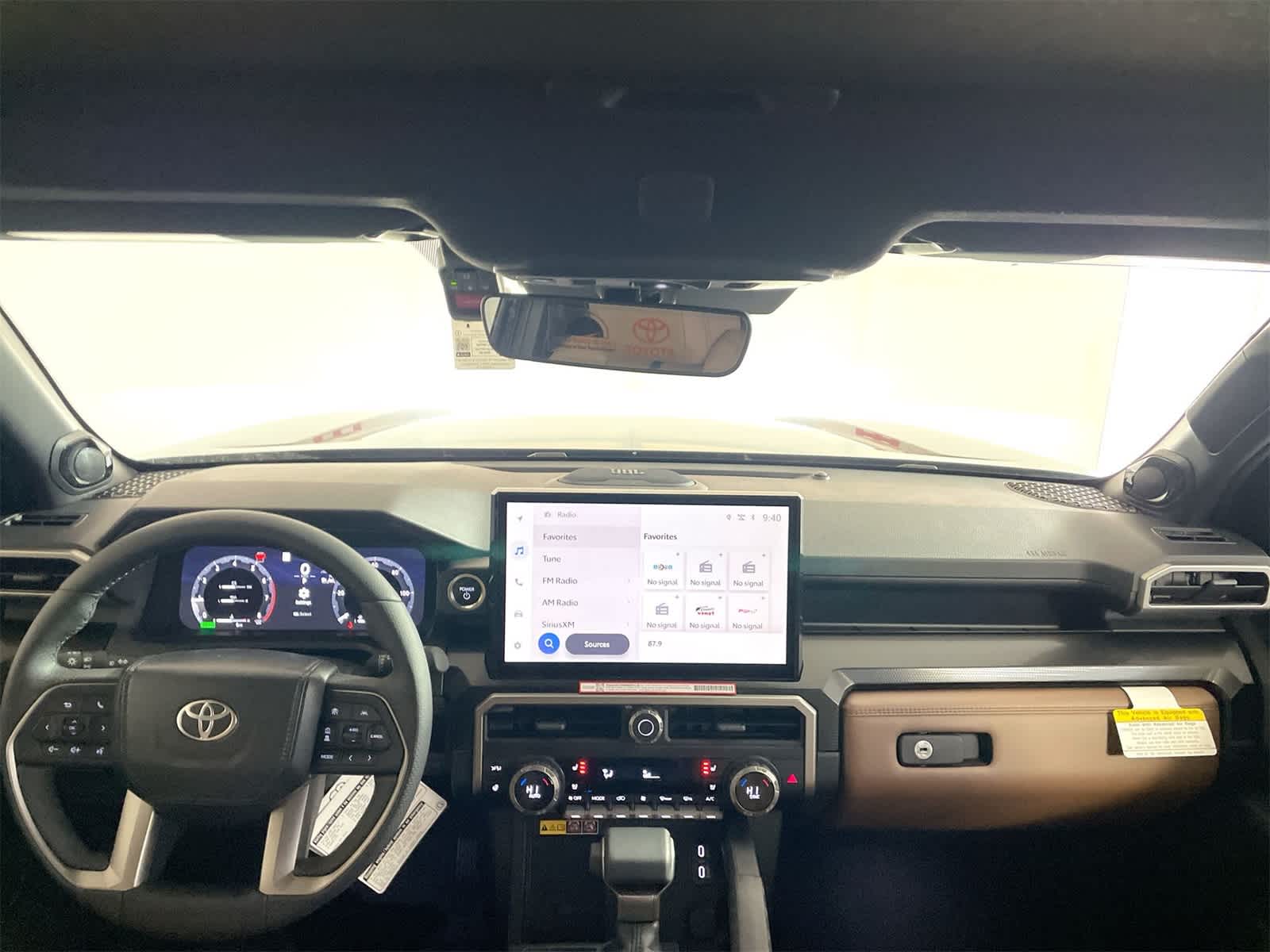 Thumbnail: 2025 Toyota 4Runner - 17