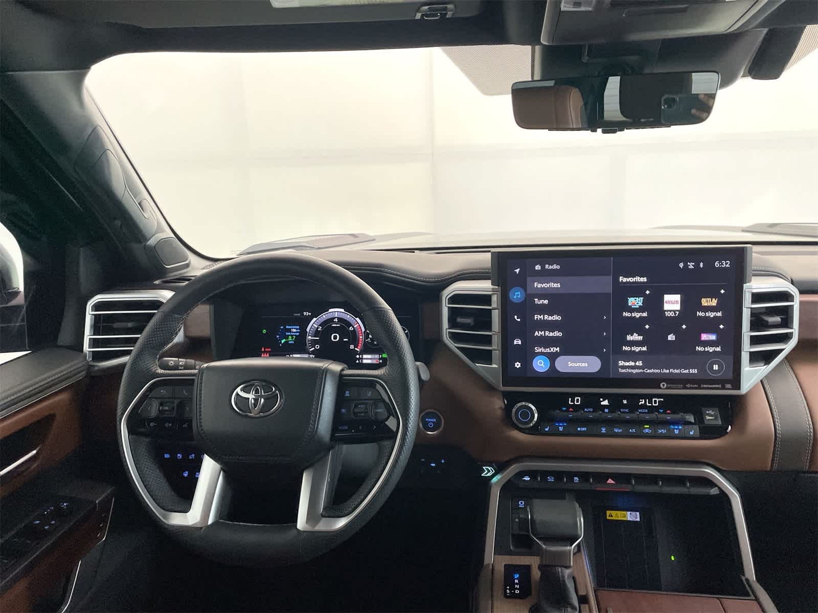 Thumbnail: 2024 Toyota Tundra - 16