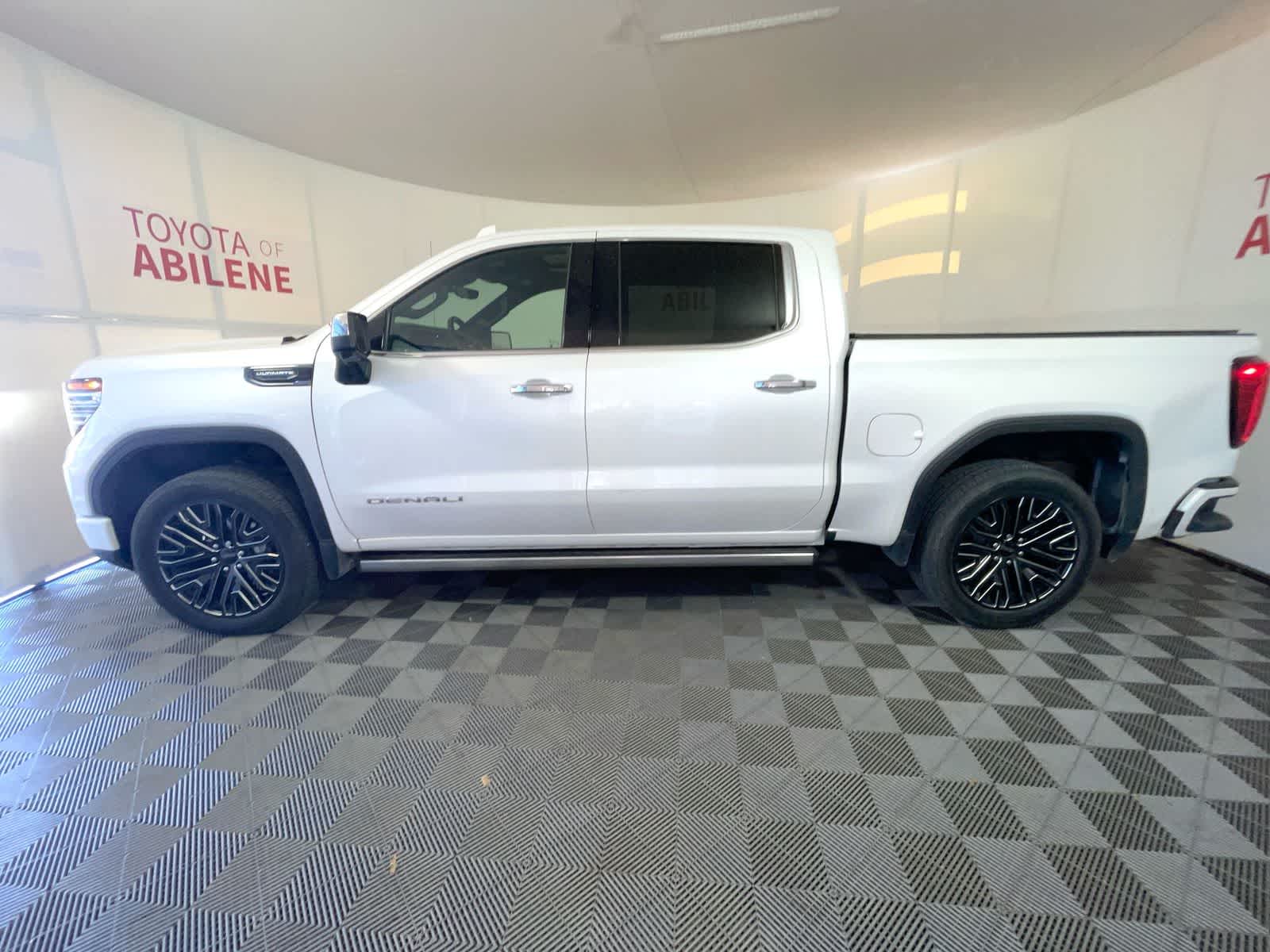 Thumbnail: 2022 GMC Sierra 1500 - 2