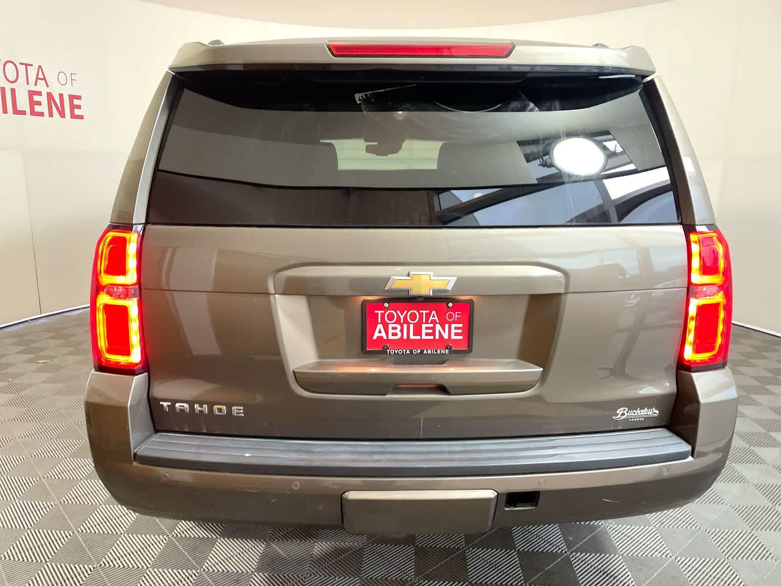 Thumbnail: 2016 Chevrolet Tahoe - 4