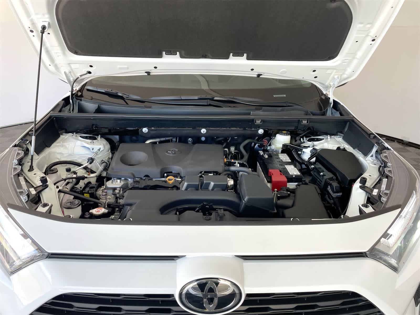 Thumbnail: 2025 Toyota RAV4 - 27