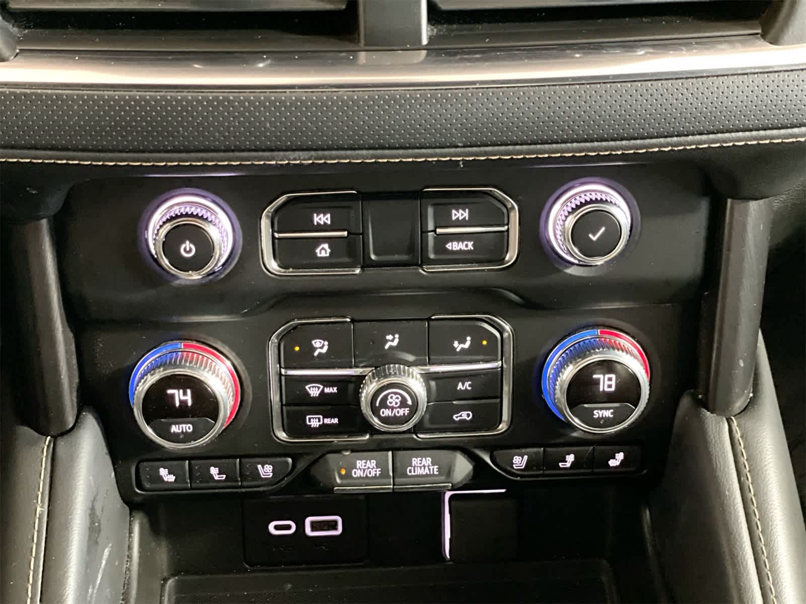 Thumbnail: 2022 GMC Yukon - 23