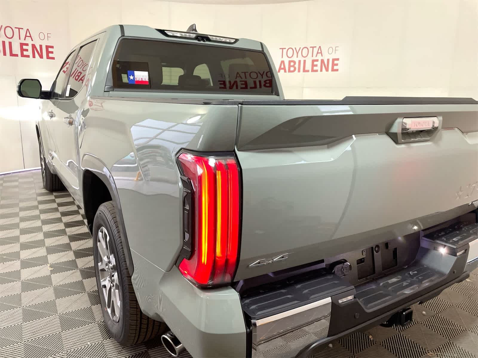 Thumbnail: 2026 Toyota Tundra - 3